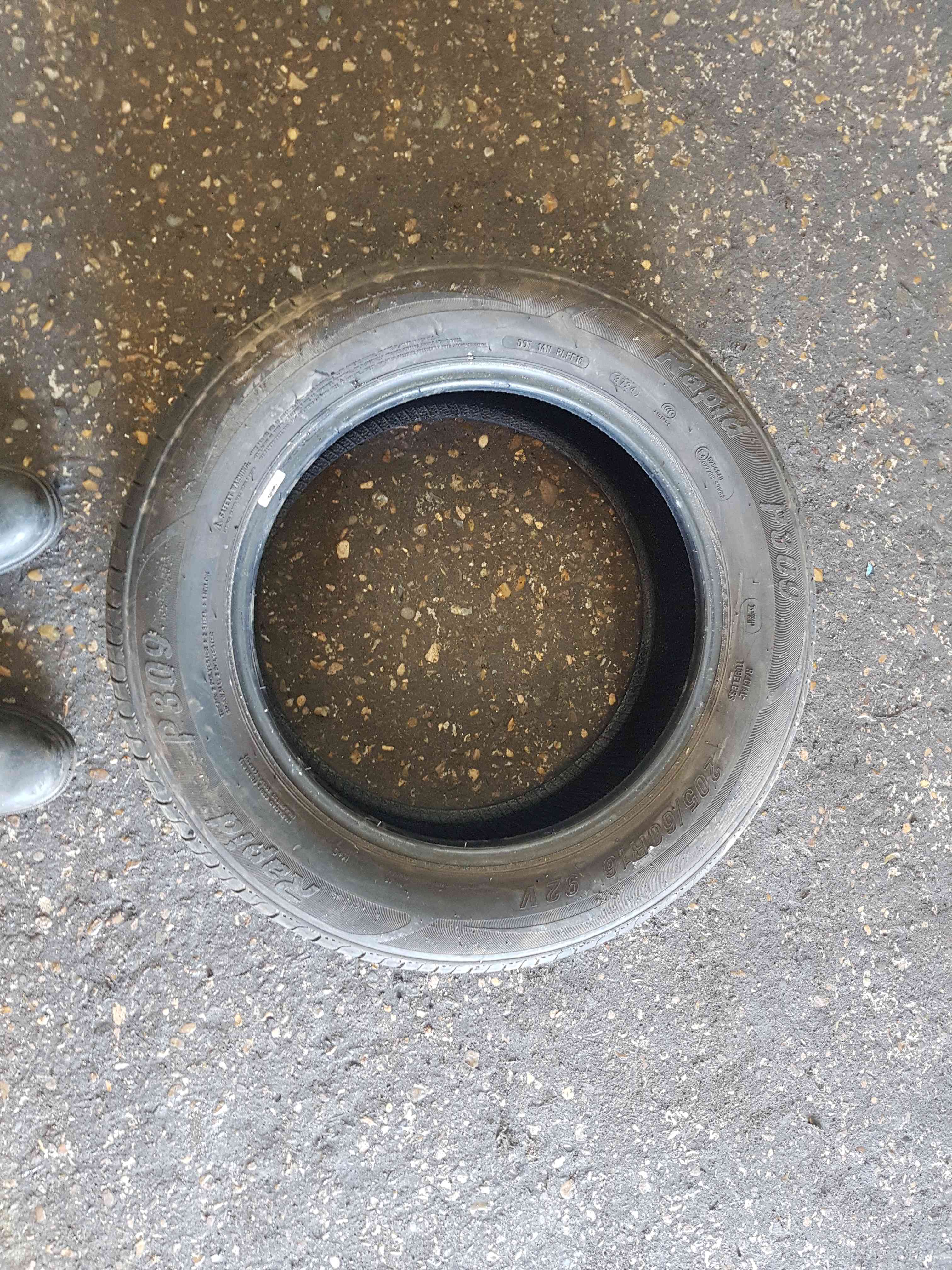 Thumb 2 2000-2025 Tyre 205 60 16 5Mm NOPARTNUMBER