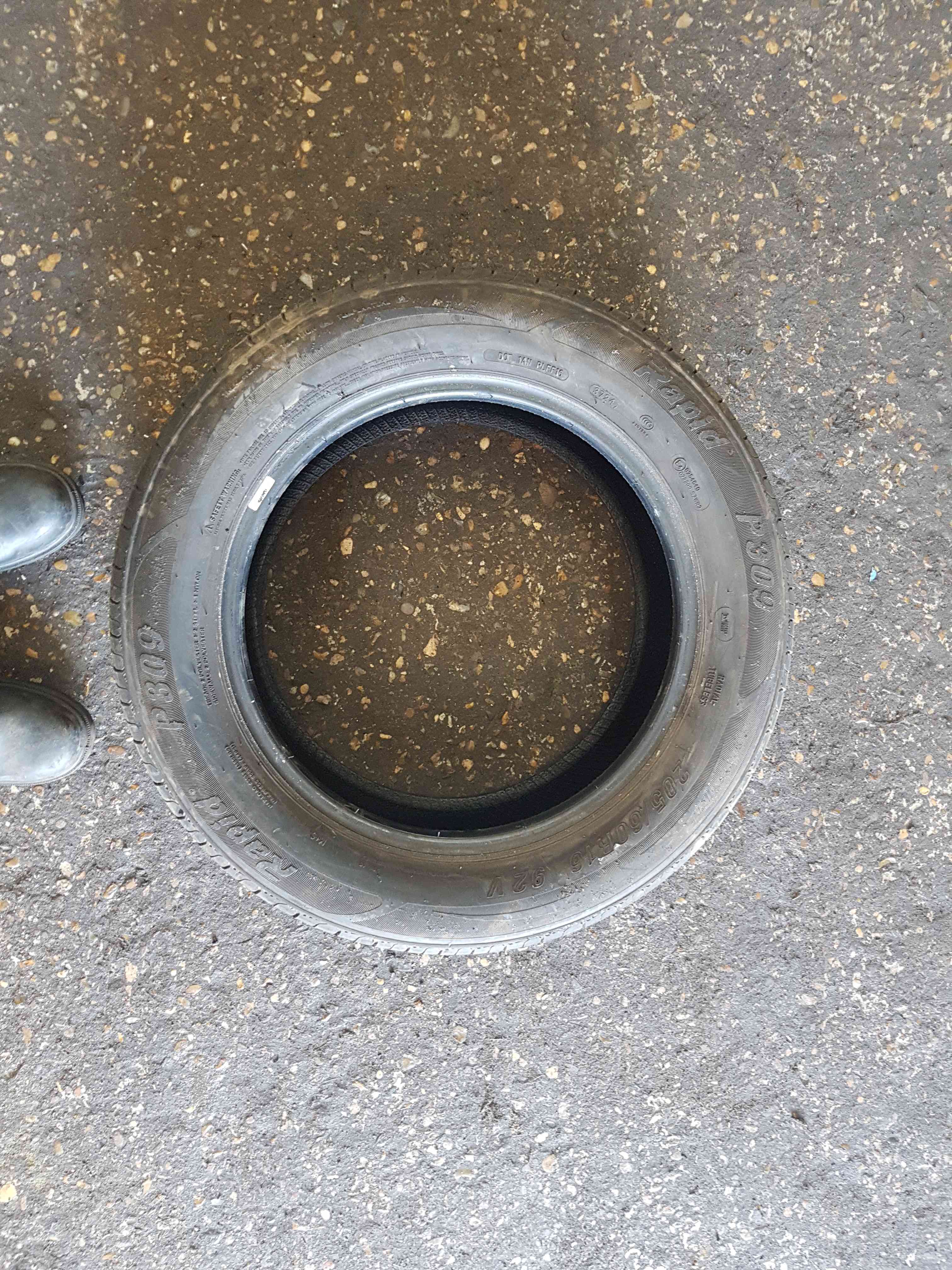 Thumb 4 2000-2025 Tyre 205 60 16 5Mm NOPARTNUMBER