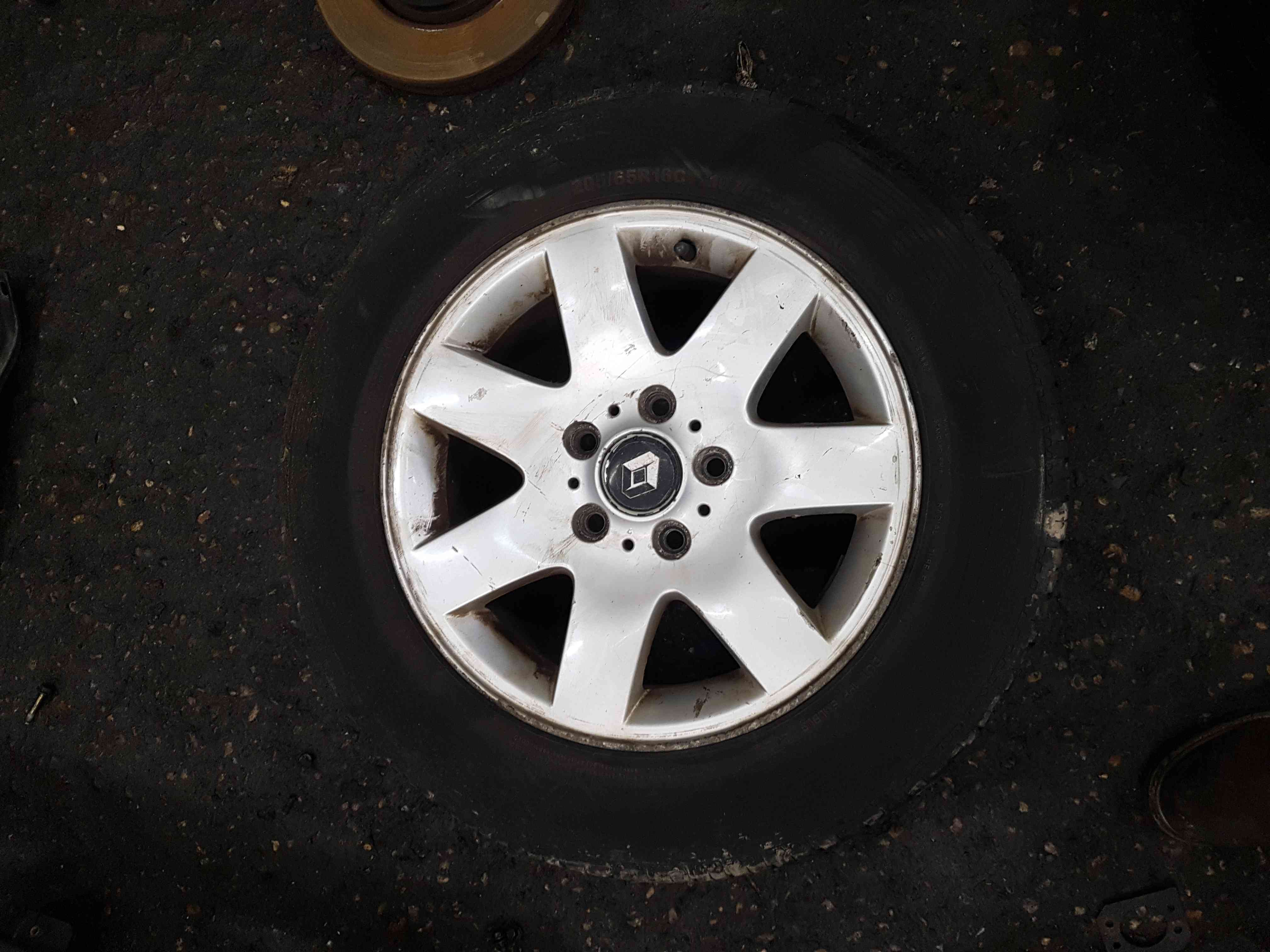 Thumb 2 Bmw 3 Series 1999-2004 Alloy Wheel Bm316007 + tyre 205 65 16 6mm 4/5