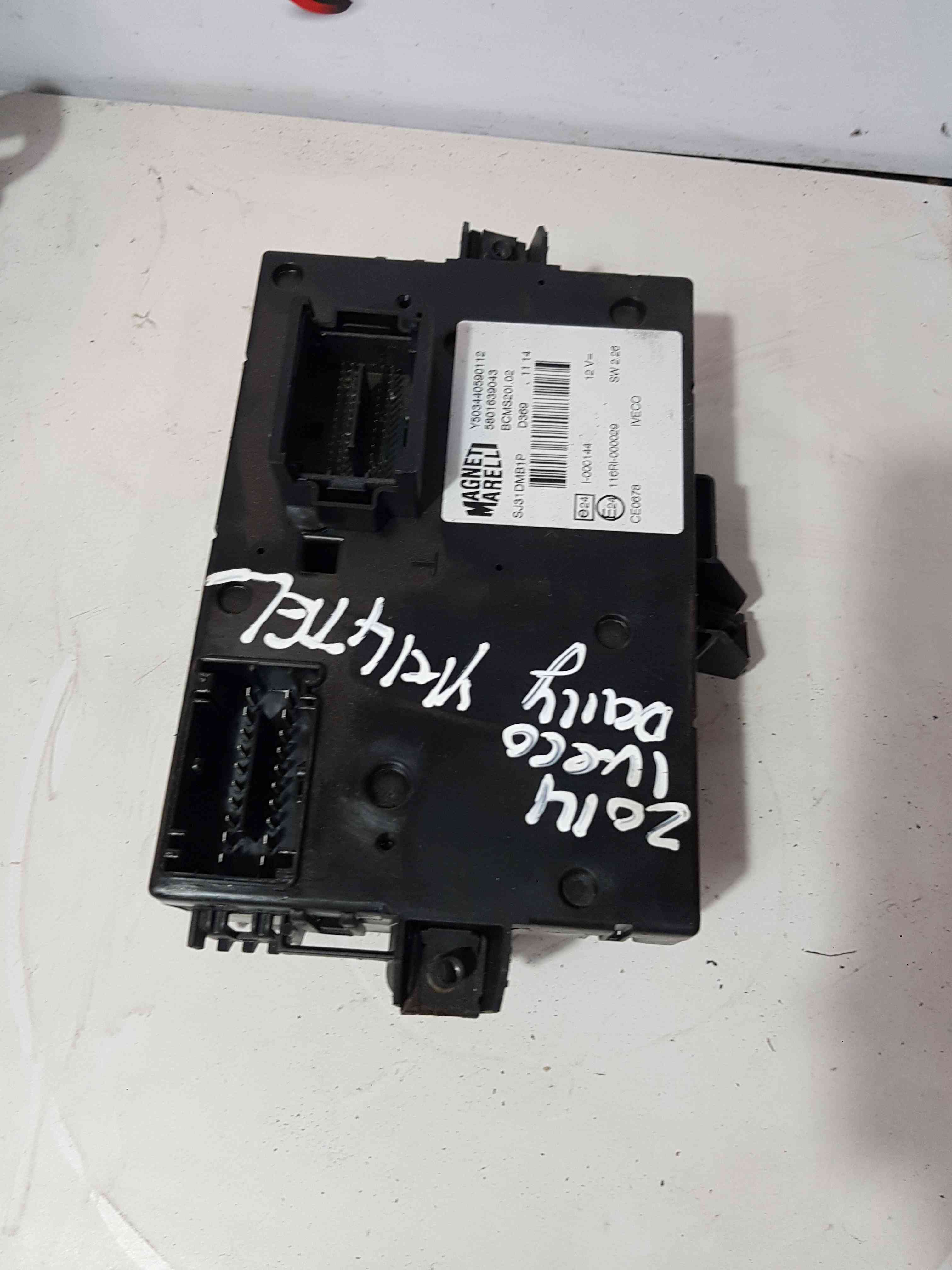 Thumb 3 Iveco Daily 2.3 Diesel 2011-2015 Body Control Module Fuse Box 5801639043
