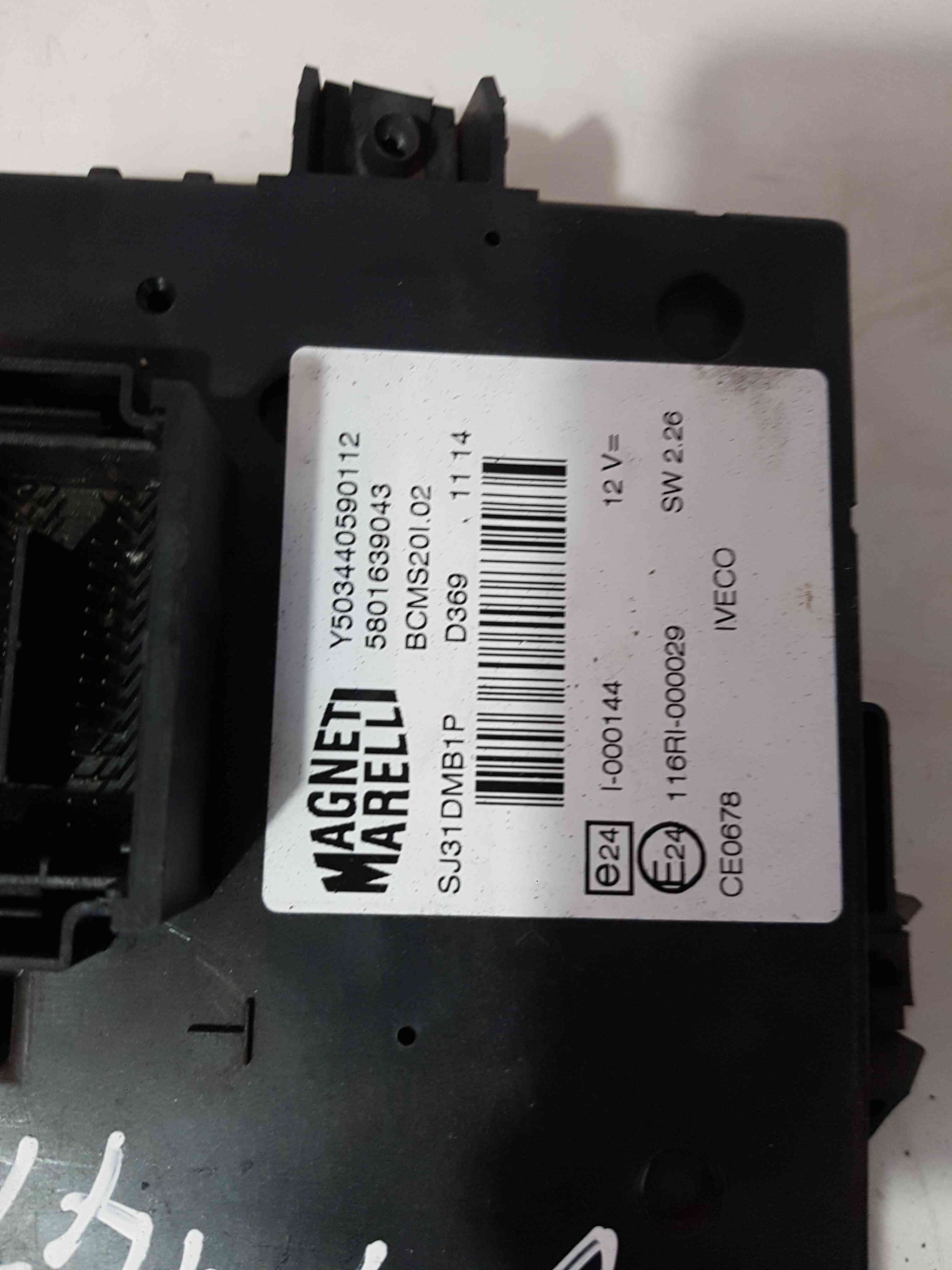 Thumb 4 Iveco Daily 2.3 Diesel 2011-2015 Body Control Module Fuse Box 5801639043