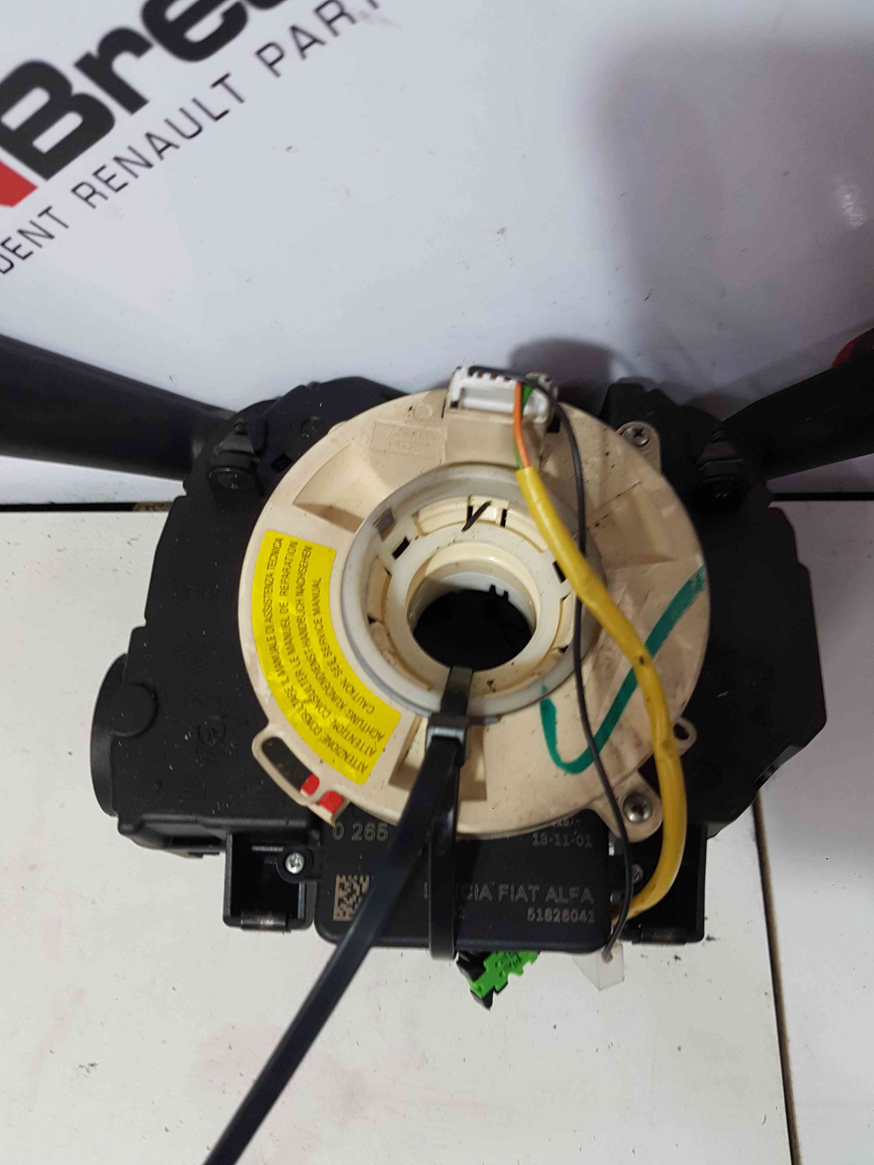 Thumb 2 Iveco Daily 2.3 Diesel 2011-2015 Steering Squib Clock Spring + Stalks