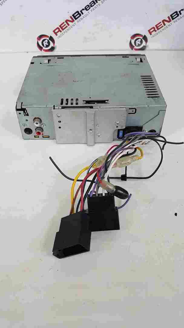 Thumb 4 JVC Radio CD Player USB KDR411