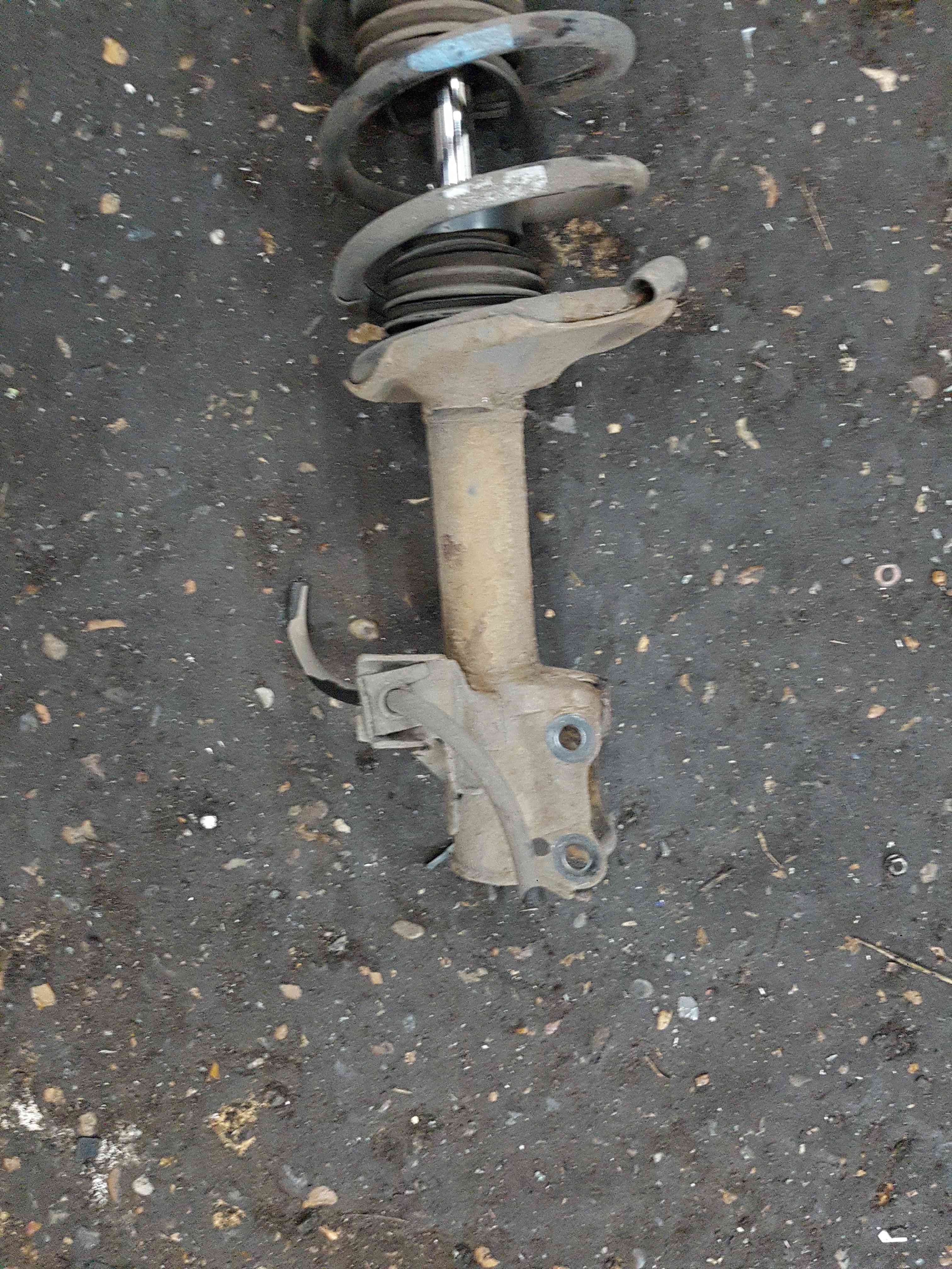 Thumb 3 Nissan Almera 2000-2006 1.5  Petrol Passenger NSF Front Strut Spring Suspension