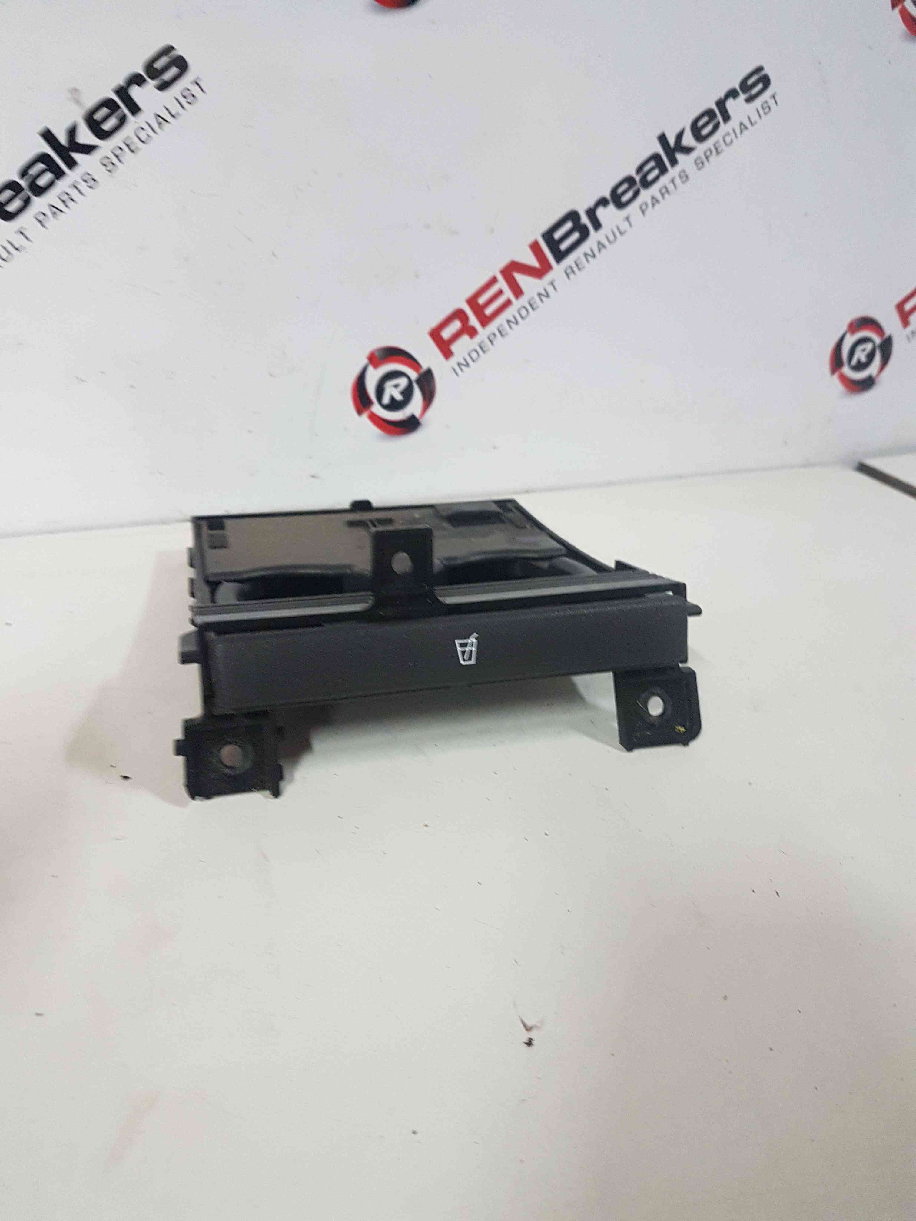 Thumb 8 Nissan Almera 2000-2006 68430bm400