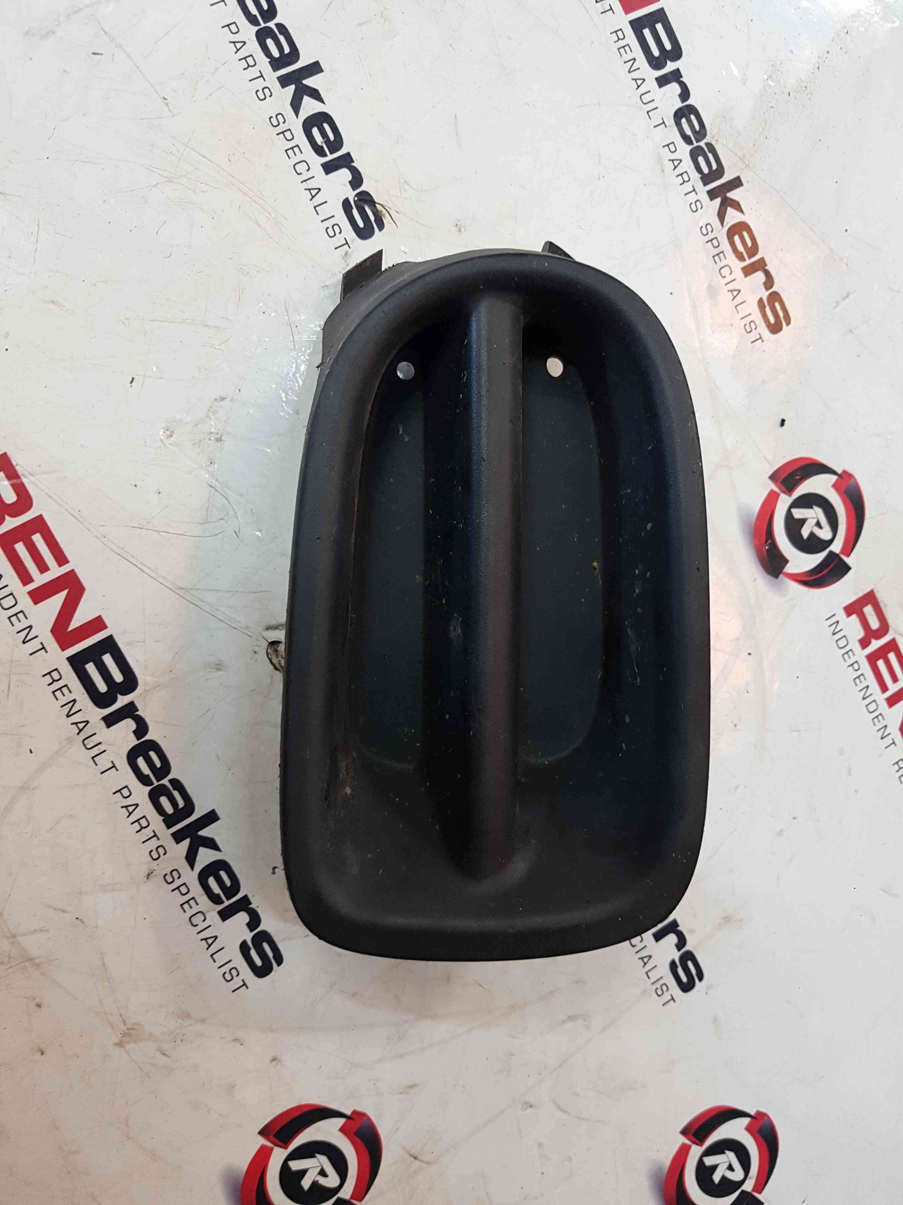 Thumb 3 Nissan Almera 2000-2006 Drivers OSF Front Lower Bumper Trim 622574M440