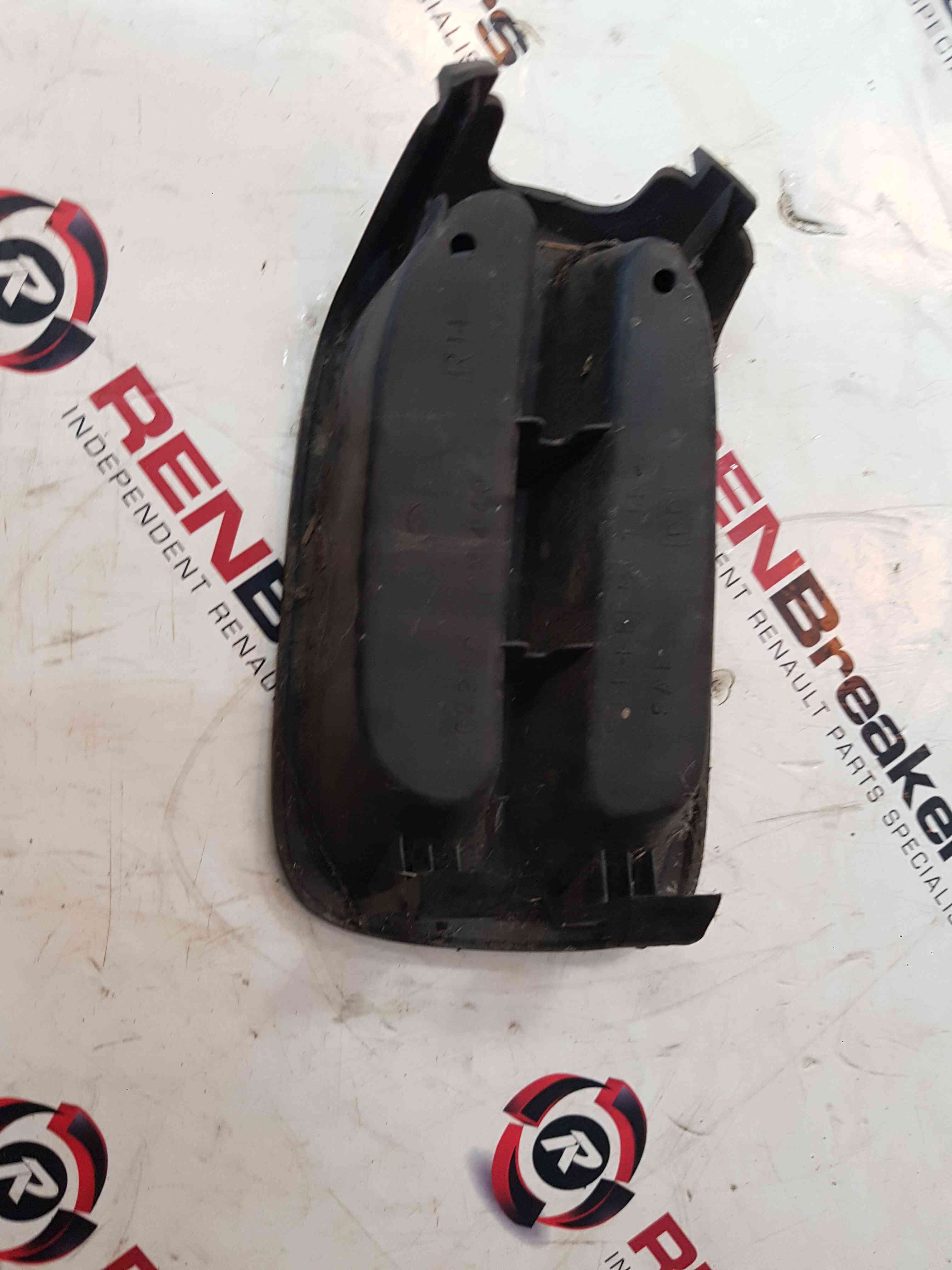 Thumb 5 Nissan Almera 2000-2006 Drivers OSF Front Lower Bumper Trim 622574M440