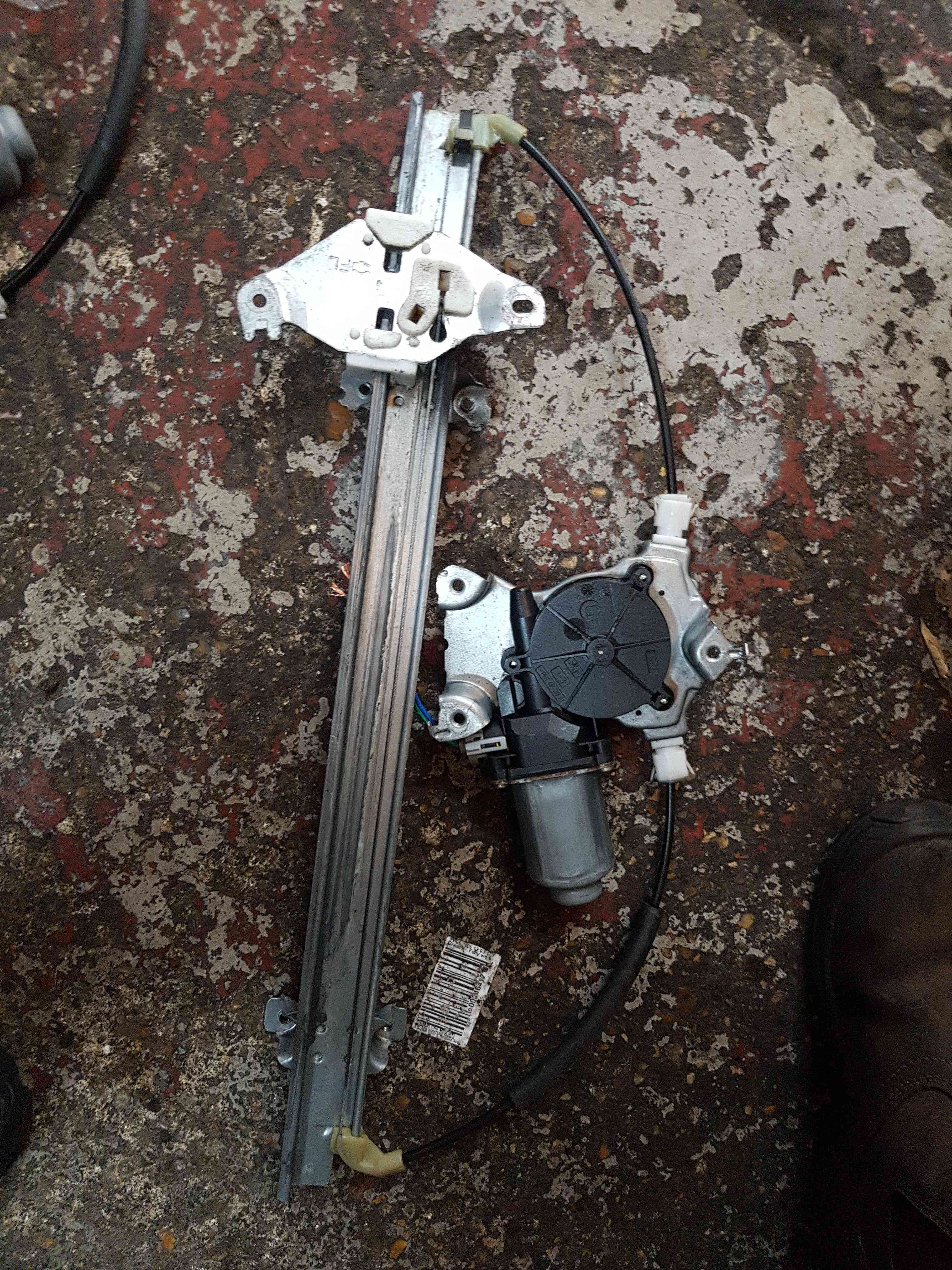 Thumb 3 Nissan Almera 2000-2006 Passenger NSF Front Window Motor Regulator