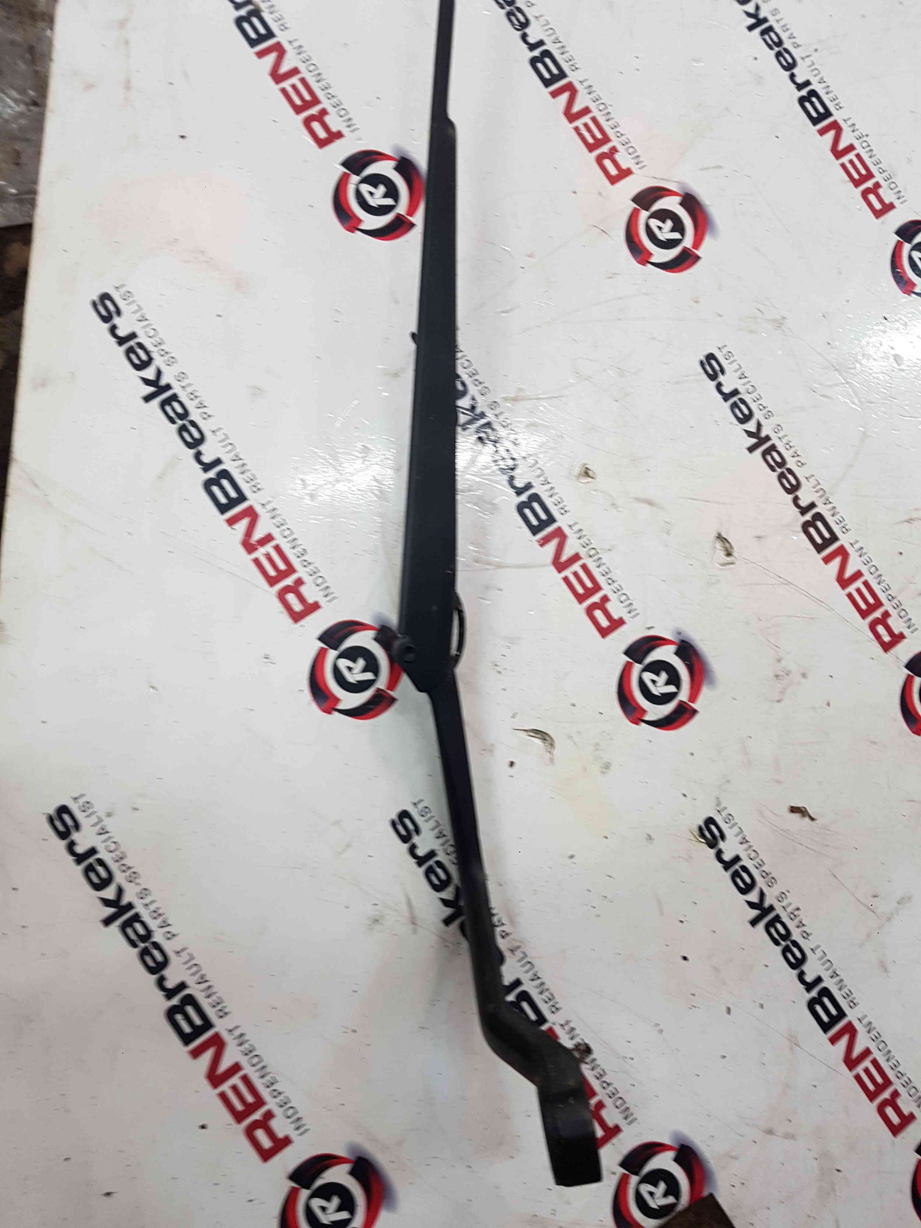 Thumb 3 Nissan Almera 2000-2006 Passenger NSF Front Wiper ARM