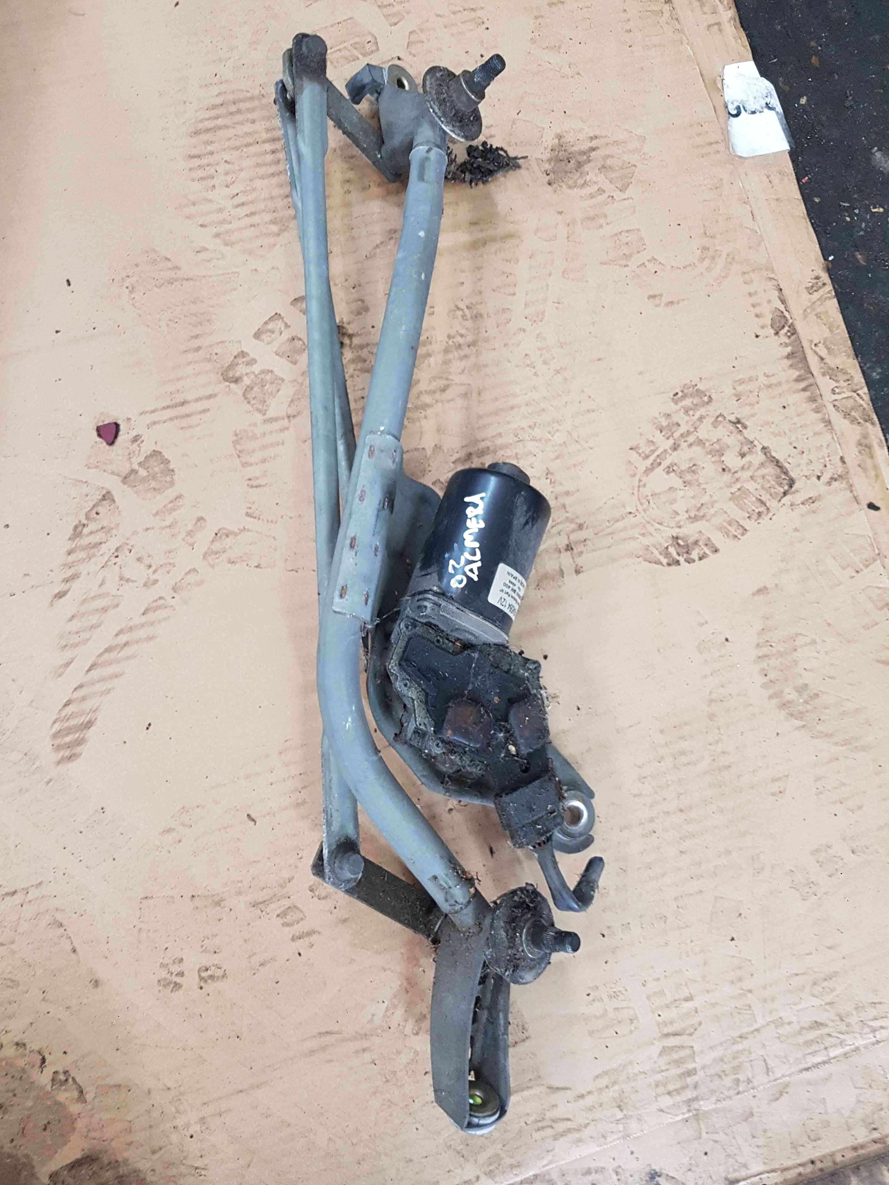 Thumb 5 Nissan Almera 2000-2006 Wiper Motor + Linkage