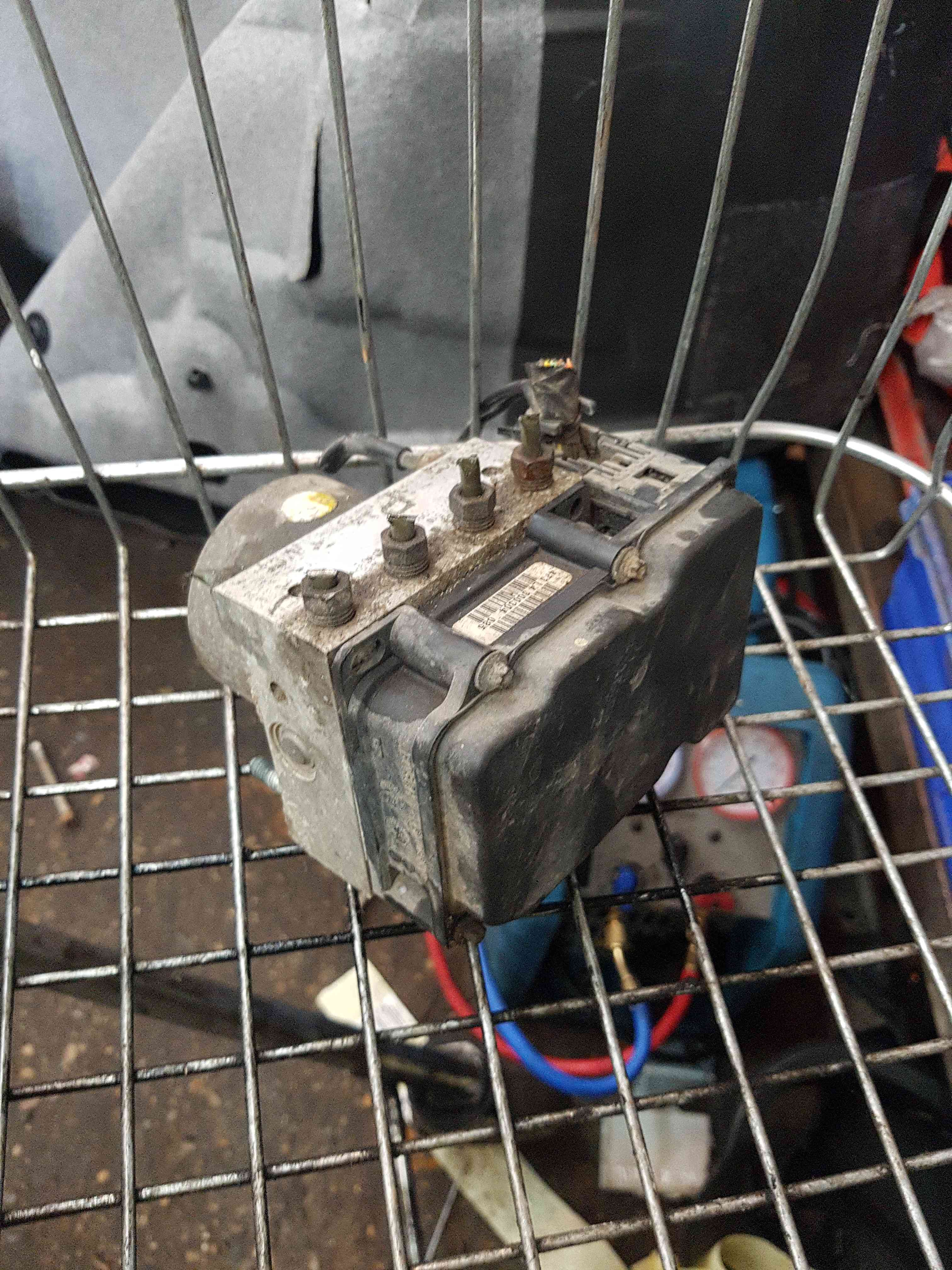 Thumb 8 Nissan Cube Z11 2002-2008 ABS Pump Module 476603U801