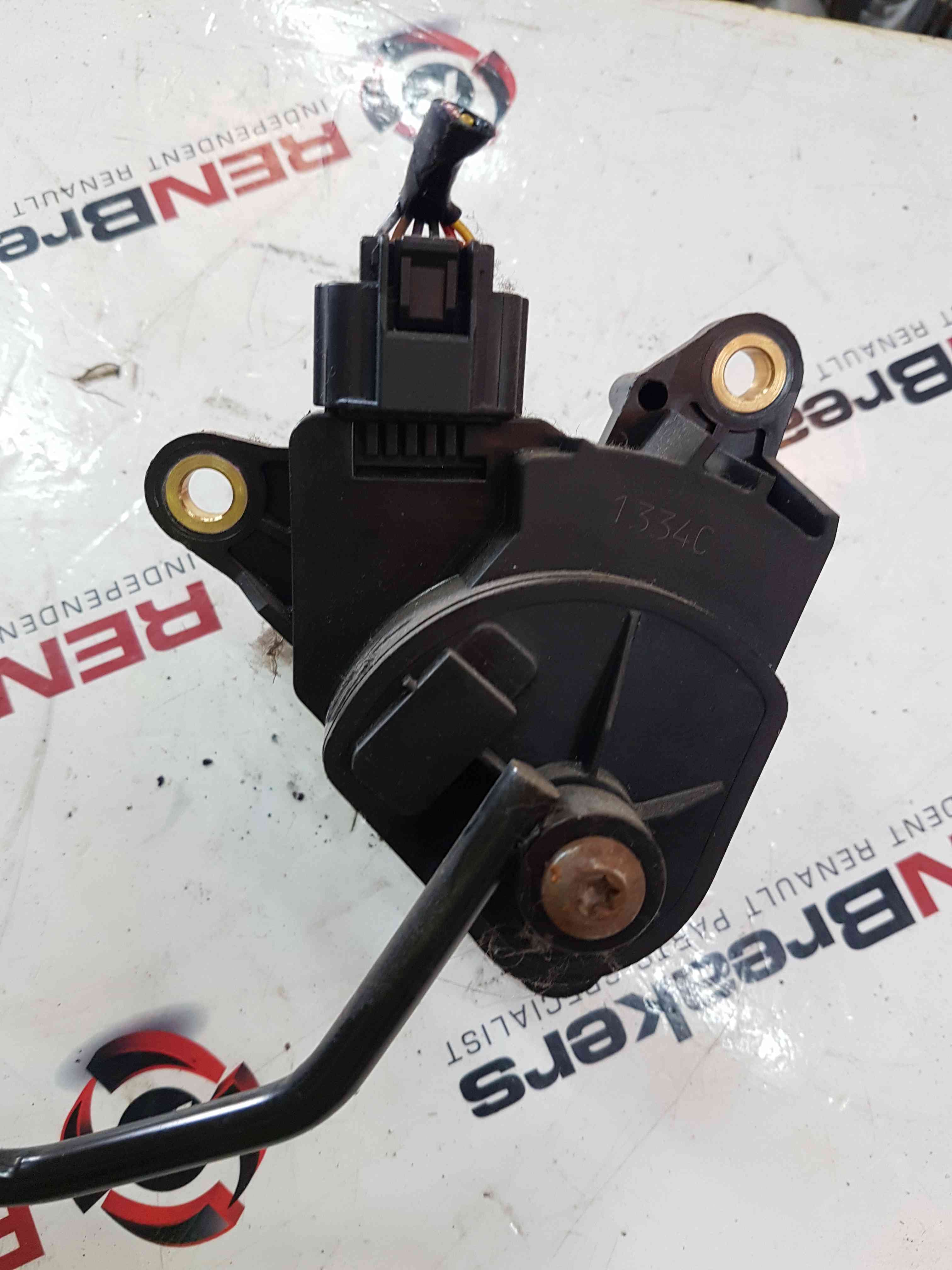 Thumb 5 Nissan Cube Z11 2002-2008 Accelerator Throttle Pedal
