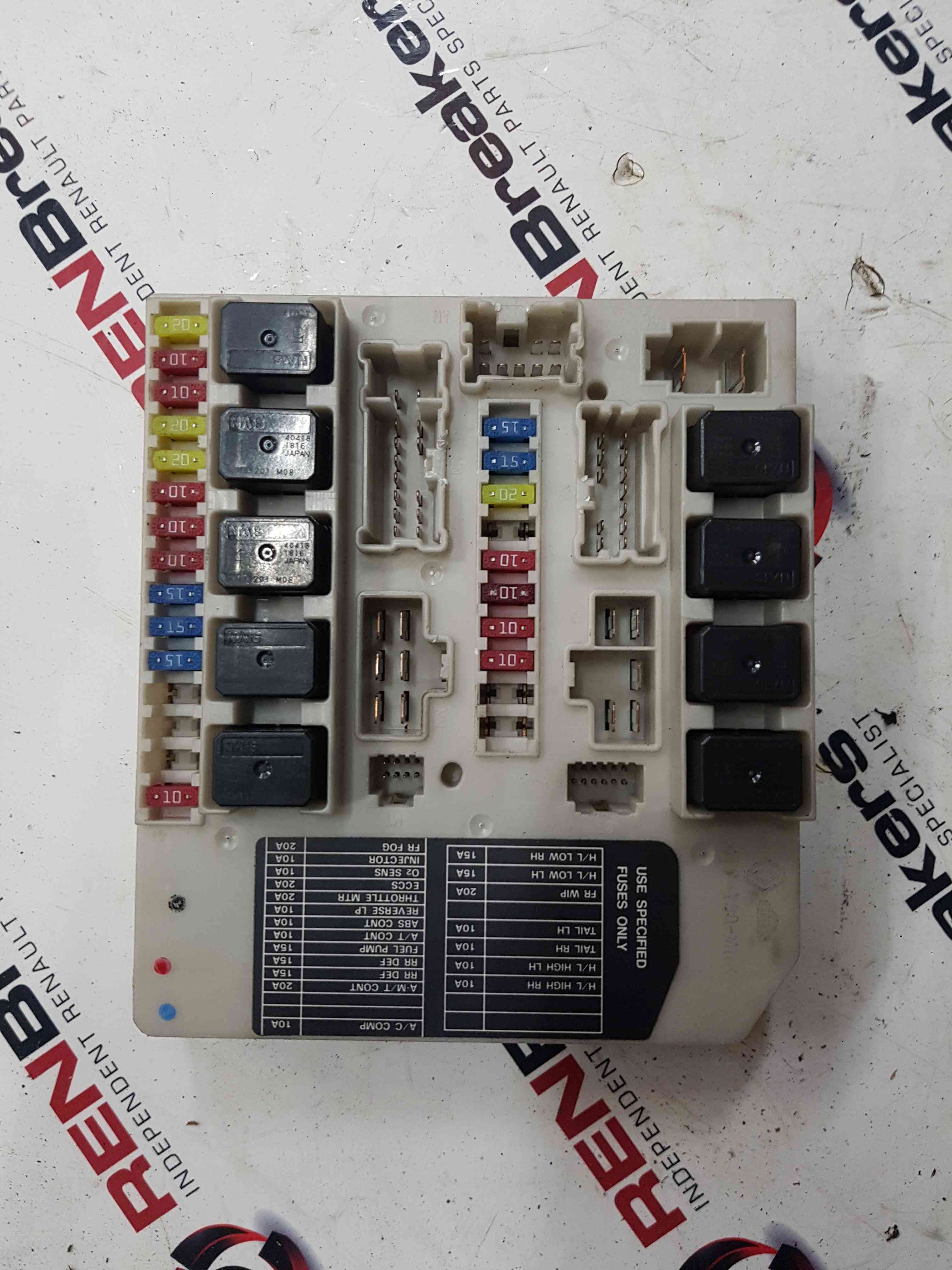 Thumb 2 Nissan Cube Z11 2002-2008 Engine BAY Fuse BOX Upc C844E24