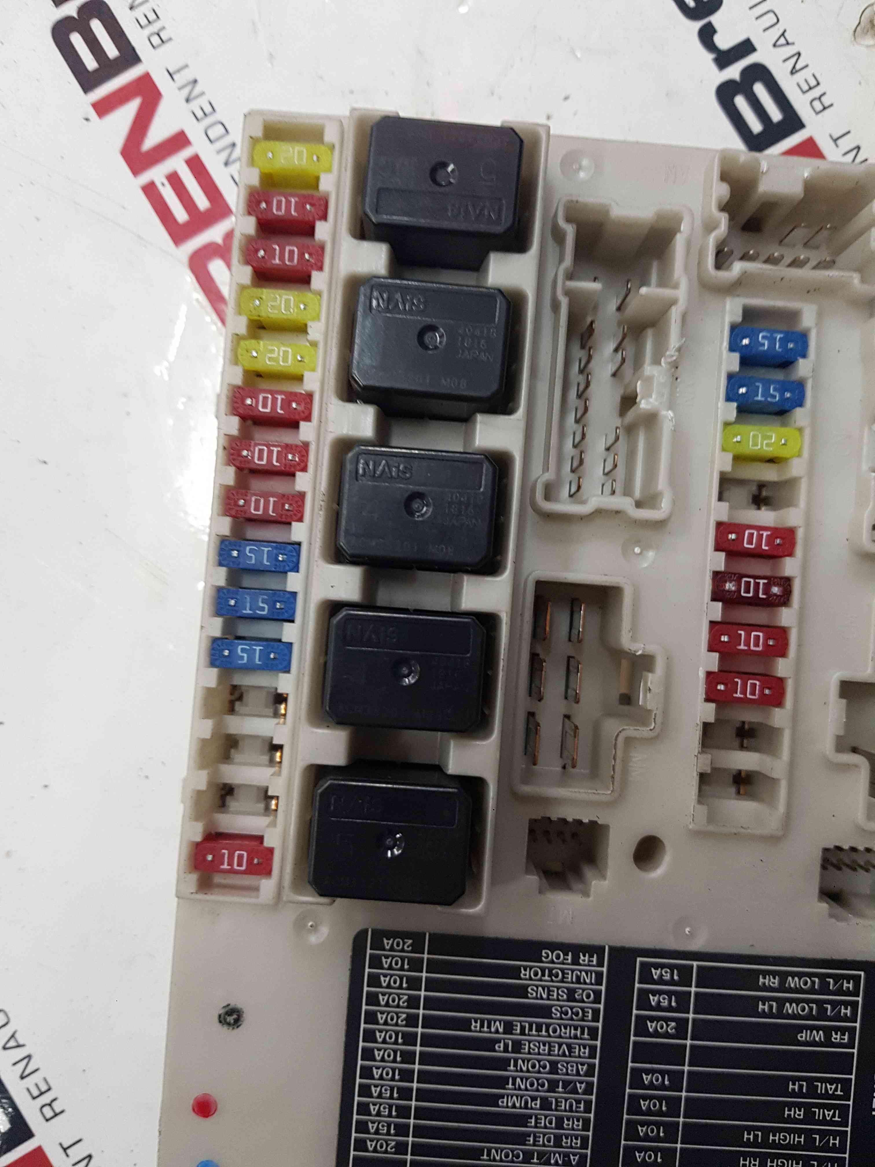 Thumb 3 Nissan Cube Z11 2002-2008 Engine BAY Fuse BOX Upc C844E24