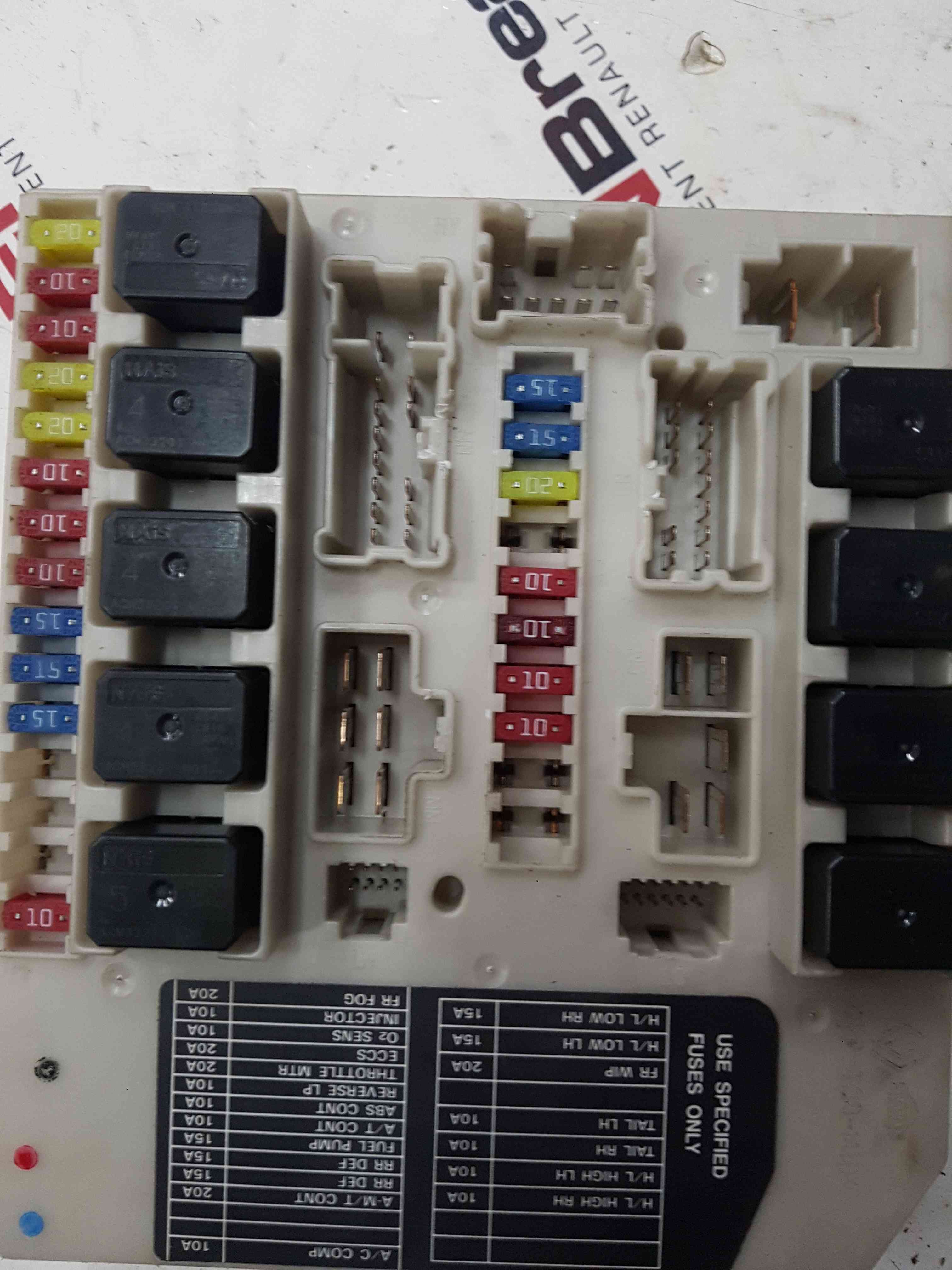Thumb 5 Nissan Cube Z11 2002-2008 Engine BAY Fuse BOX Upc C844E24
