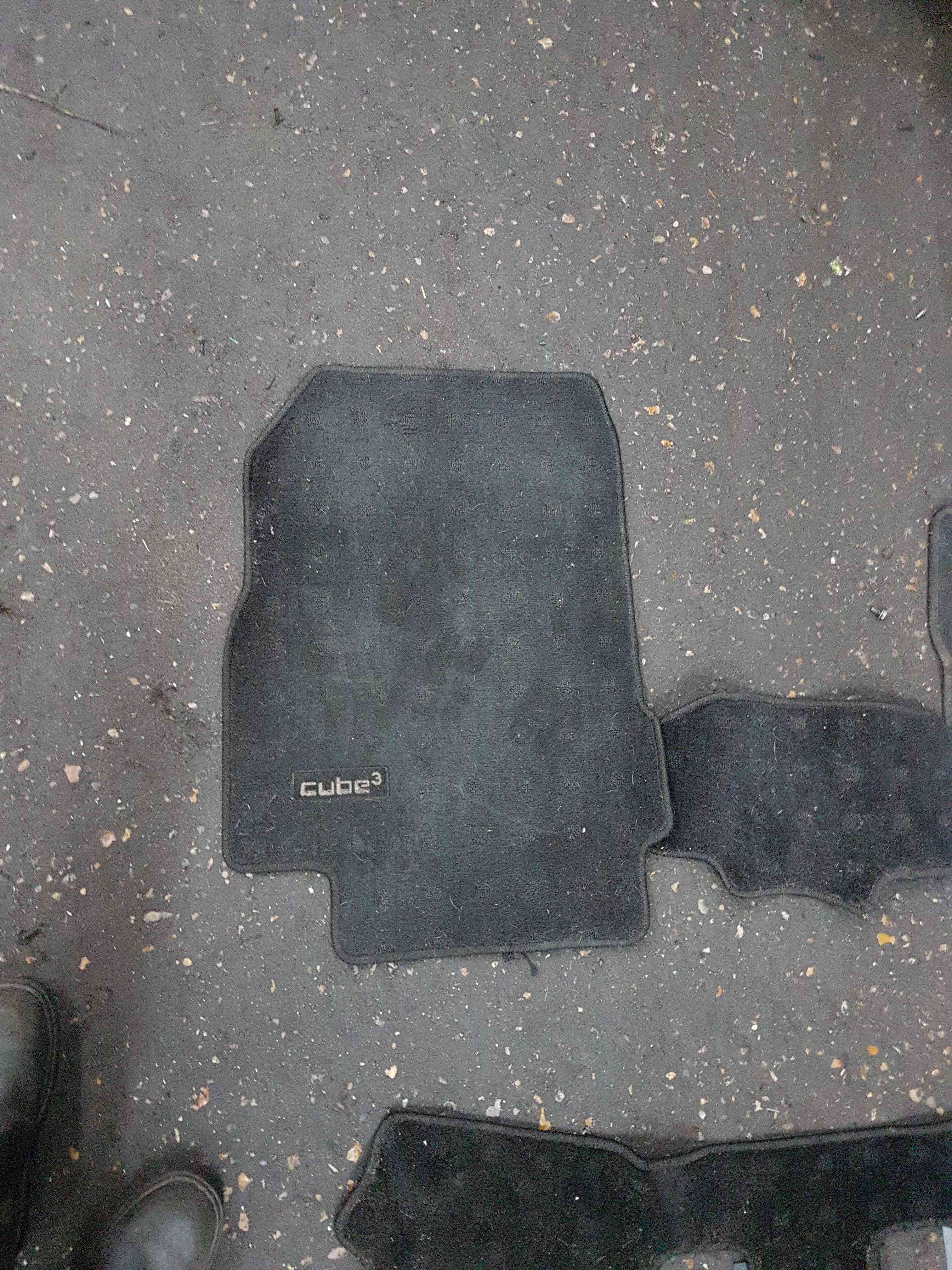 Thumb 4 Nissan Cube Z11 2002-2008 Floor Matts SET Front Middle Rear 