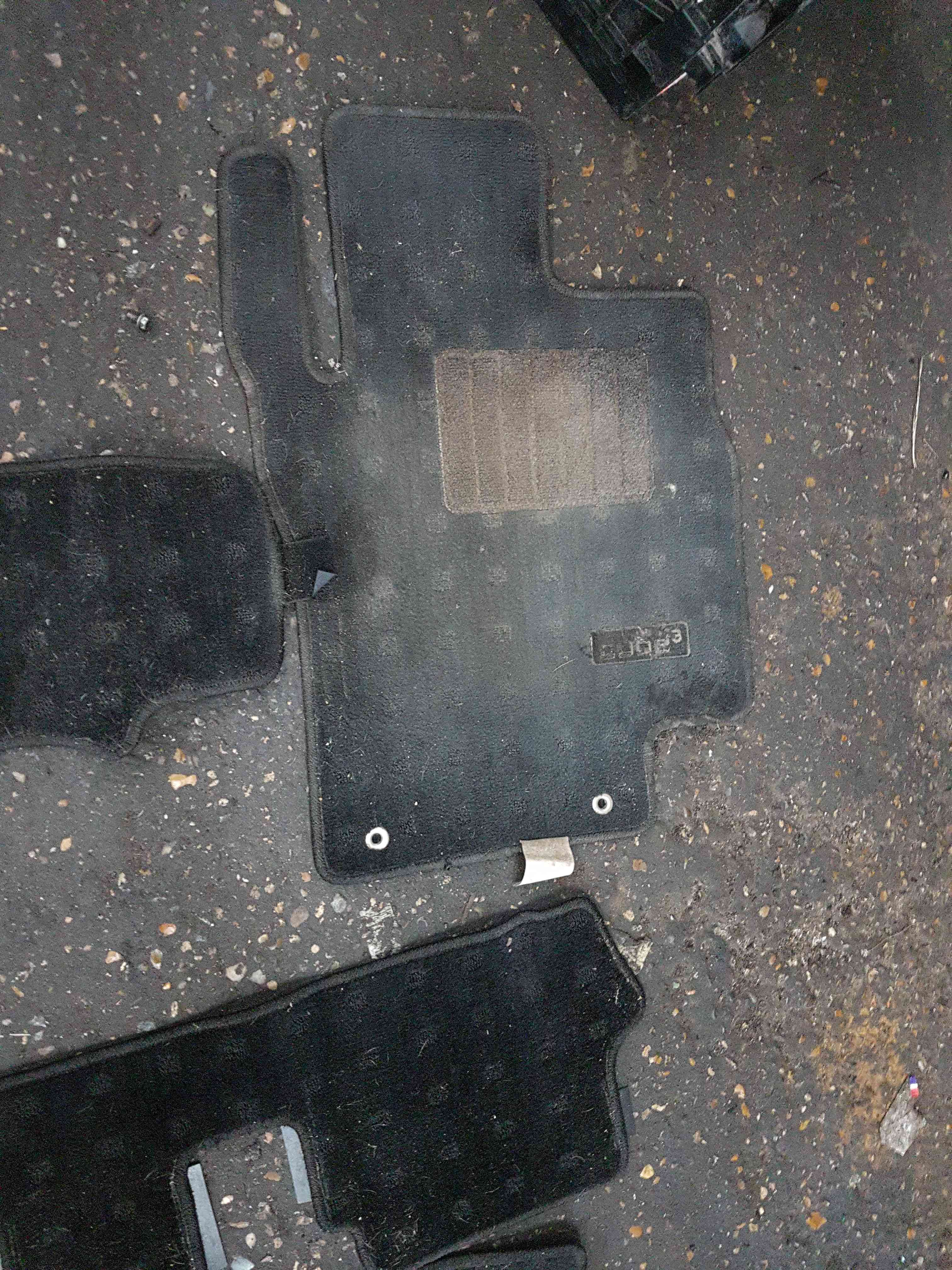 Thumb 5 Nissan Cube Z11 2002-2008 Floor Matts SET Front Middle Rear 