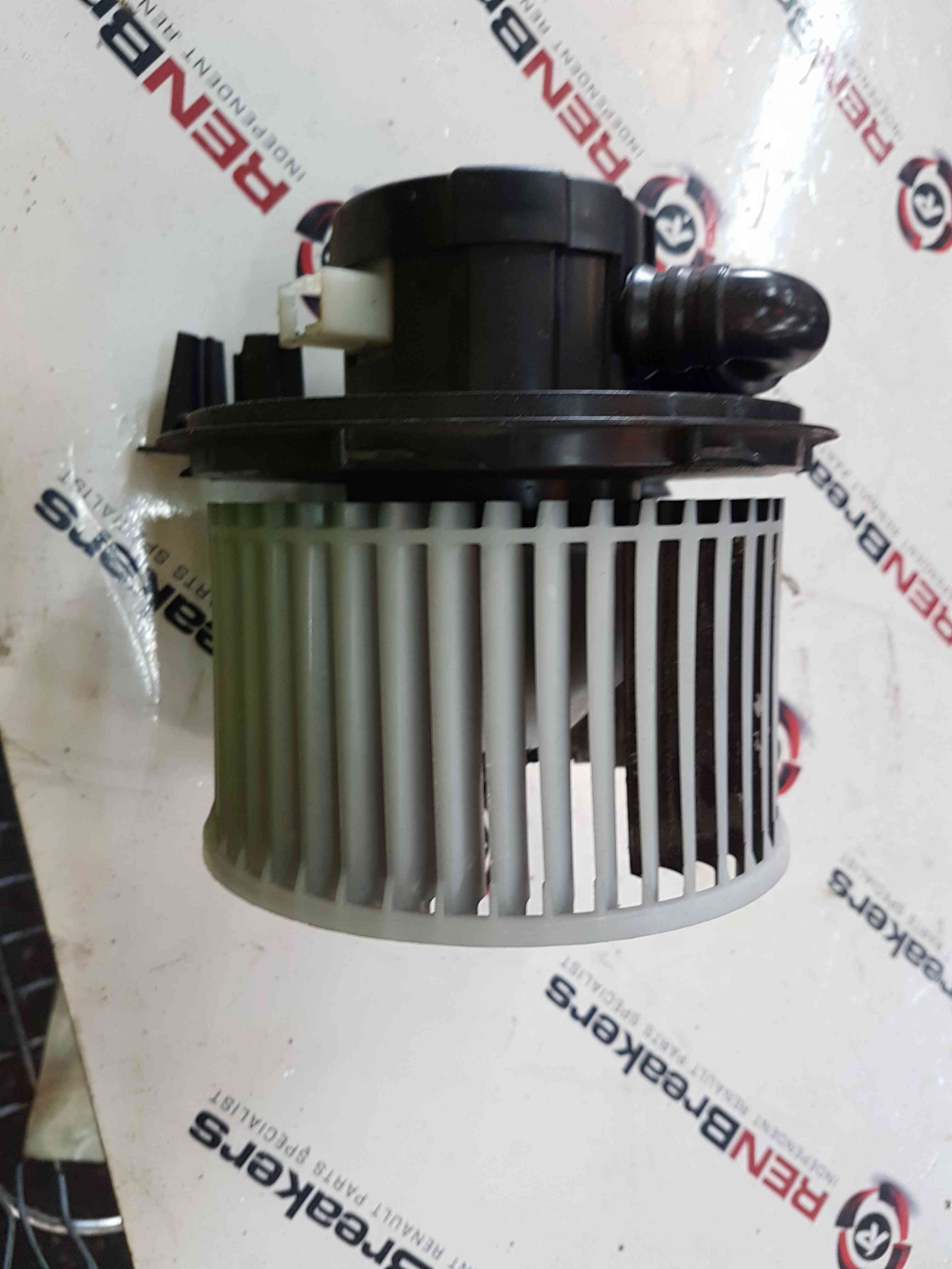 Thumb 3 Nissan Cube Z11 2002-2008 Heater Motor FAN