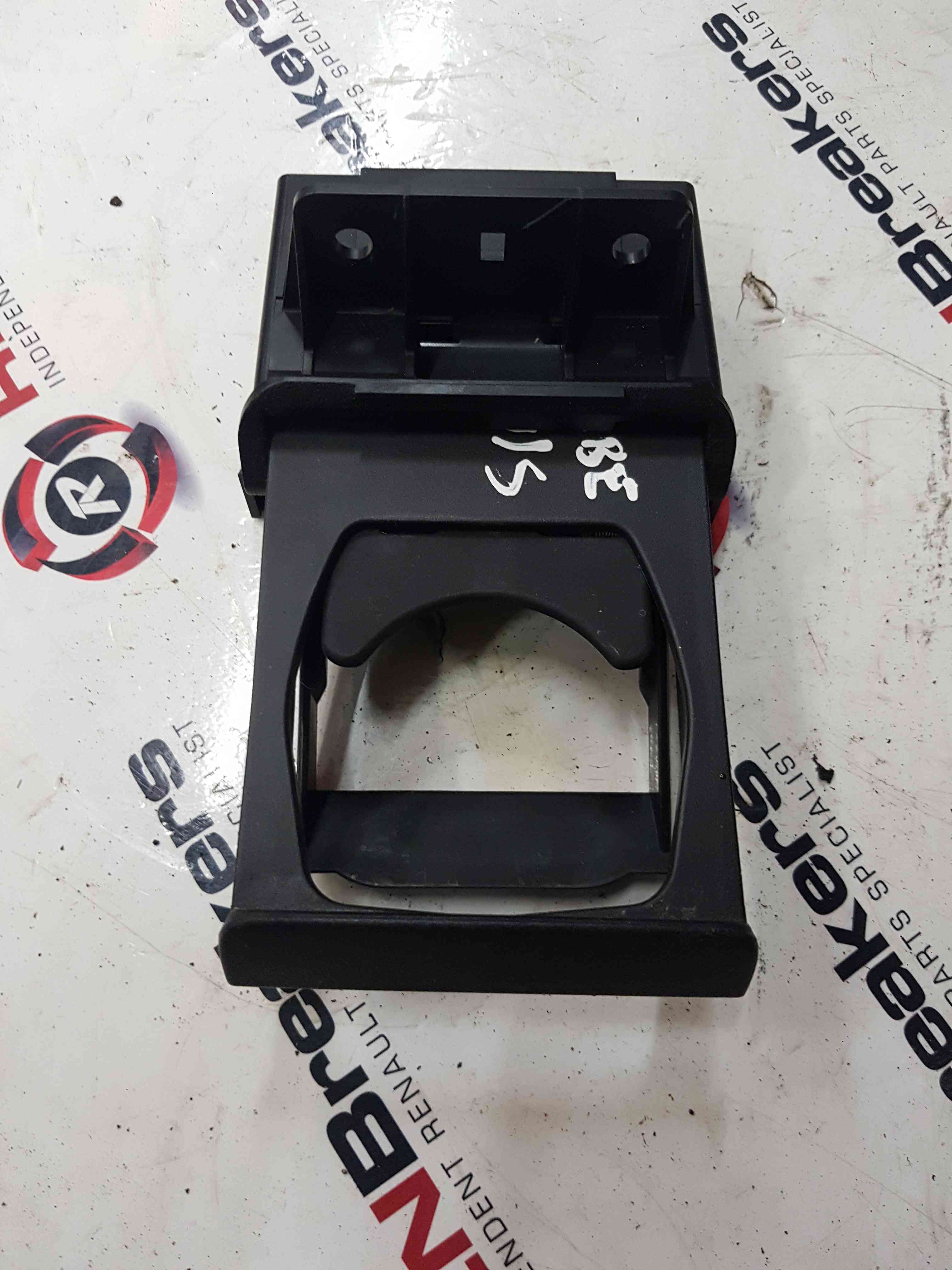 Thumb 2 Nissan Cube Z11 2002-2008 Passenger NSF Front CUP Holder