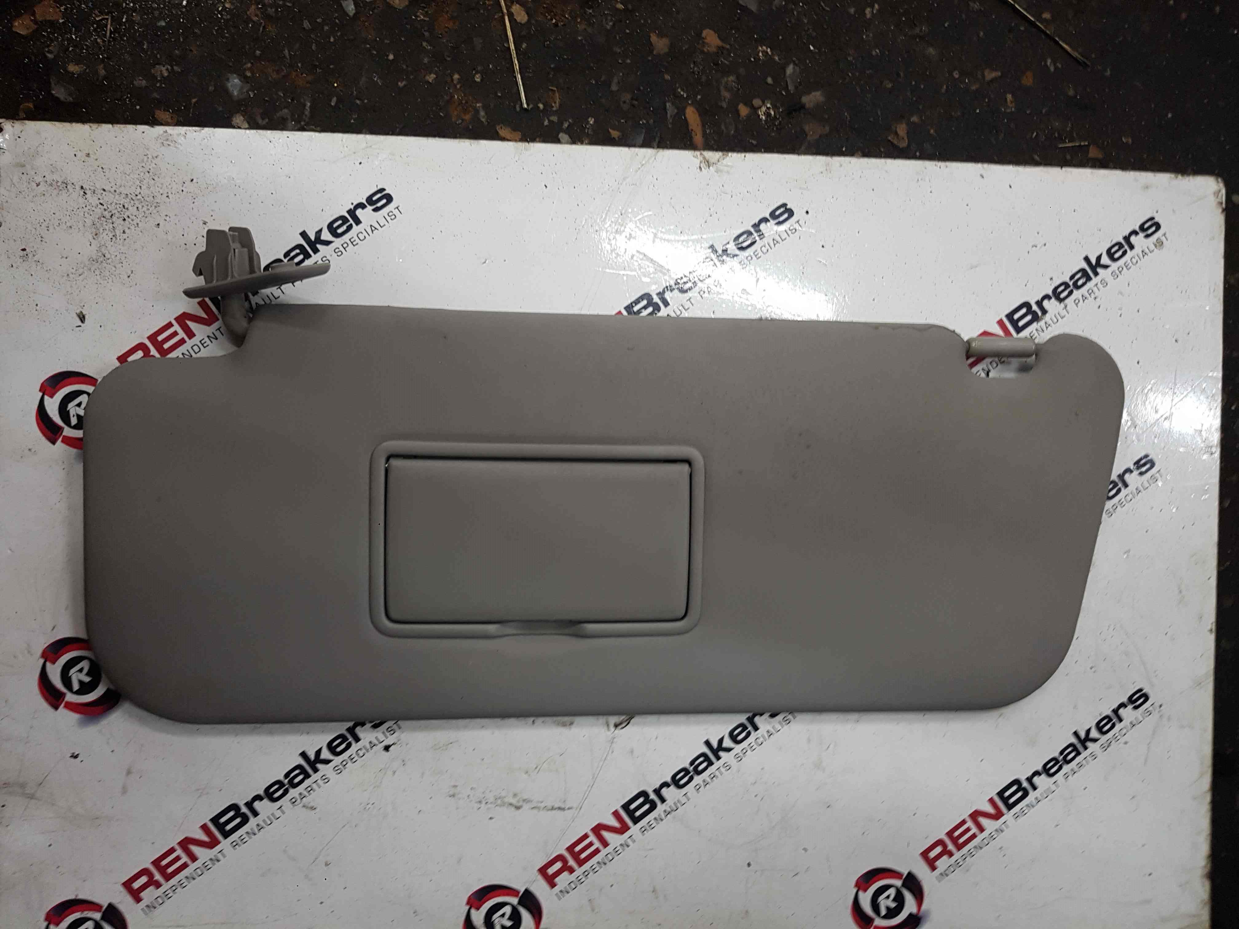 Thumb 2 Nissan Cube Z11 2002-2008 Passenger NSF Front SUN Visor