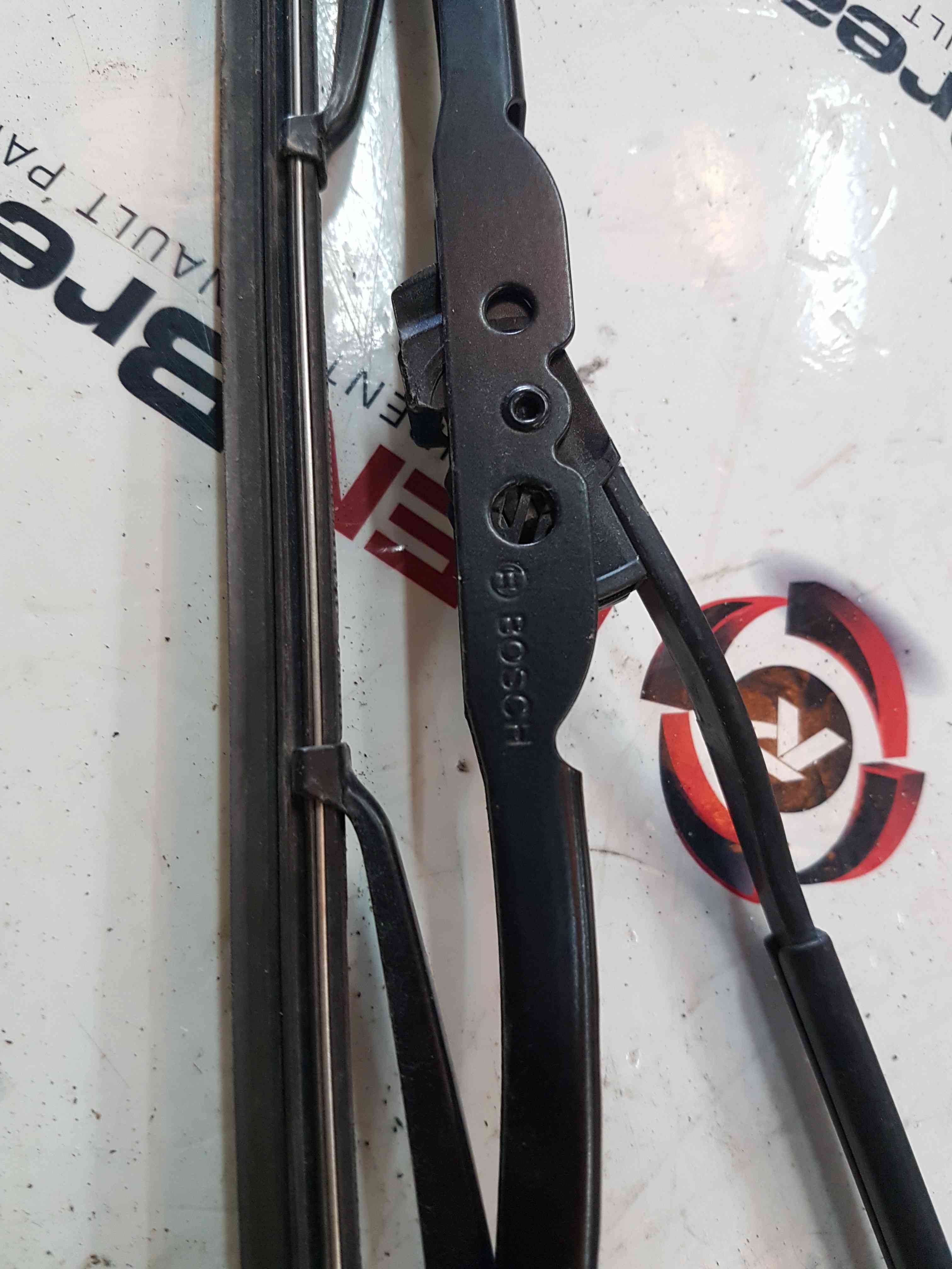 Thumb 4 Nissan Cube Z11 2002-2008 Passenger NSF Front Wiper ARM