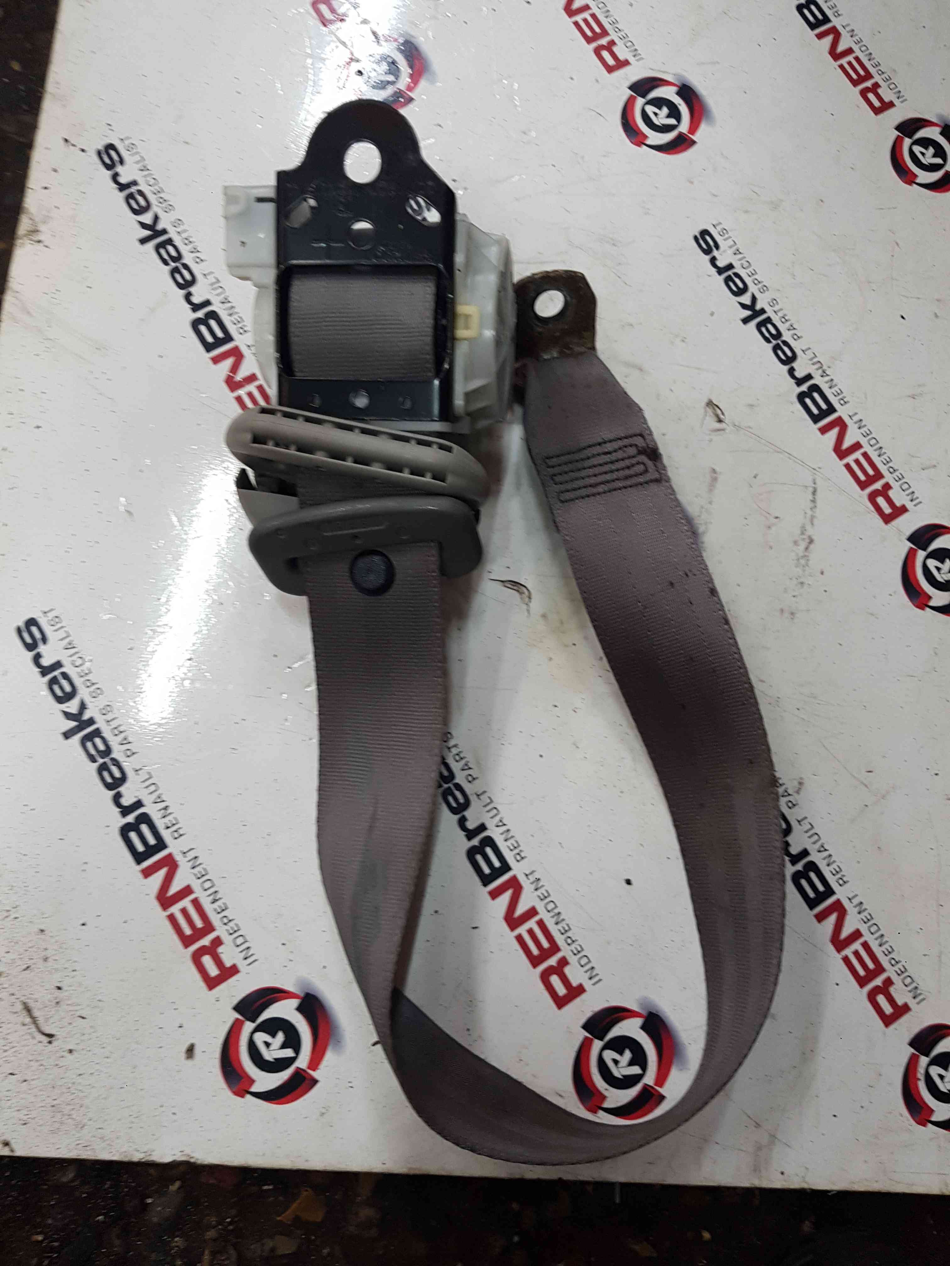 Thumb 4 Nissan Cube Z11 2002-2008 Passenger NSR Rear Boot Seat Belt