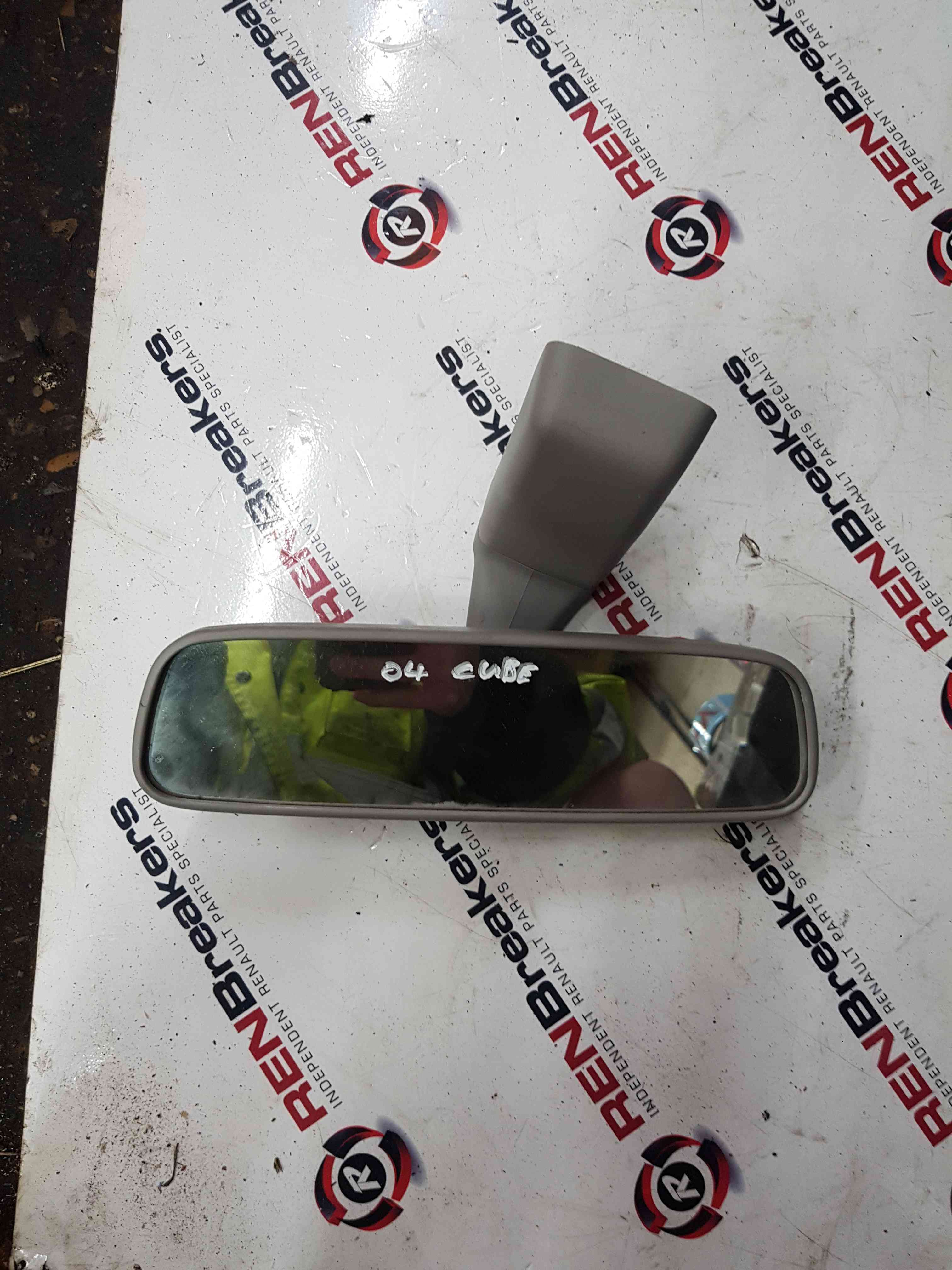 Thumb 3 Nissan Cube Z11 2002-2008 Rear View Mirror