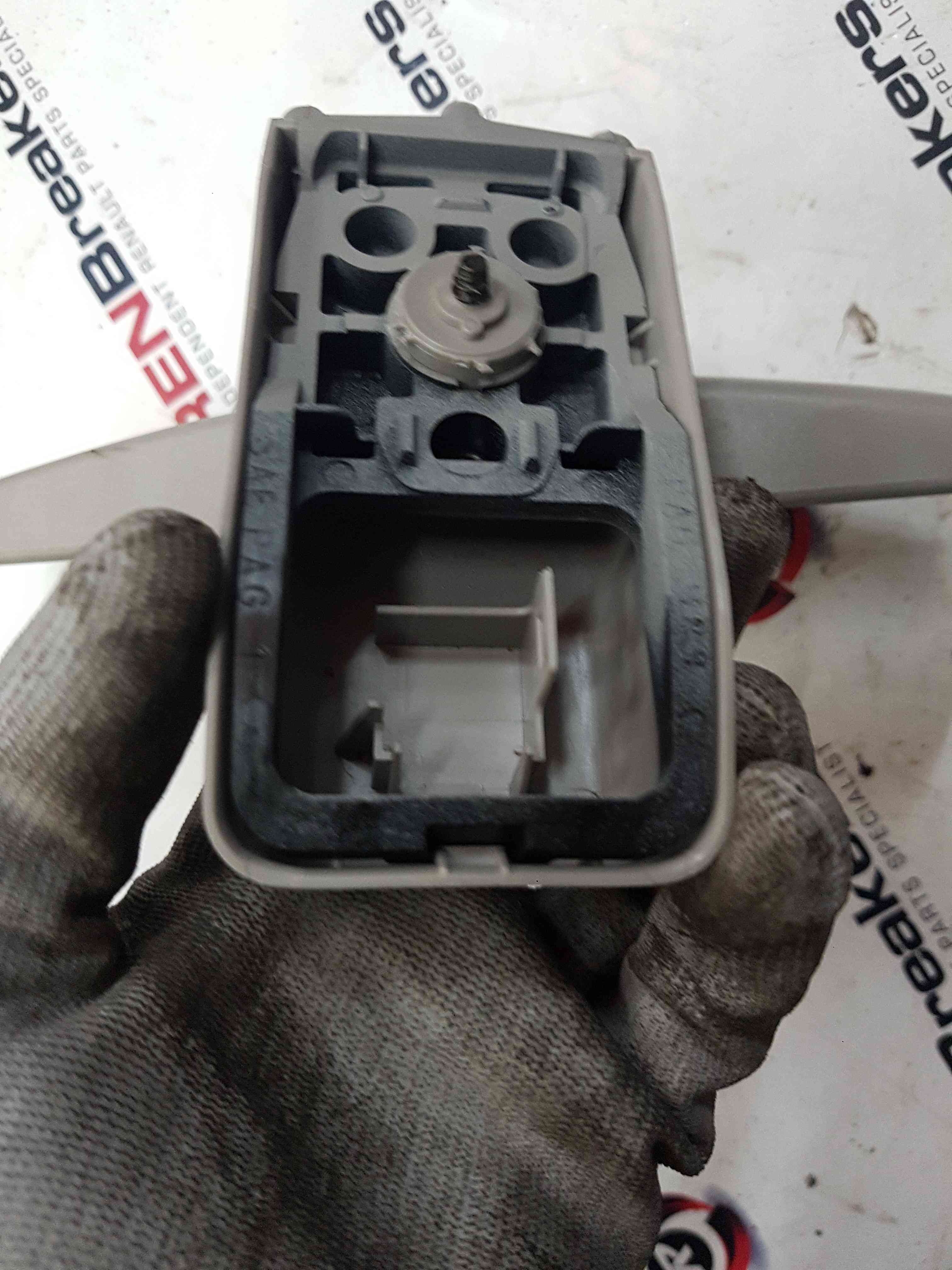 Thumb 4 Nissan Cube Z11 2002-2008 Rear View Mirror