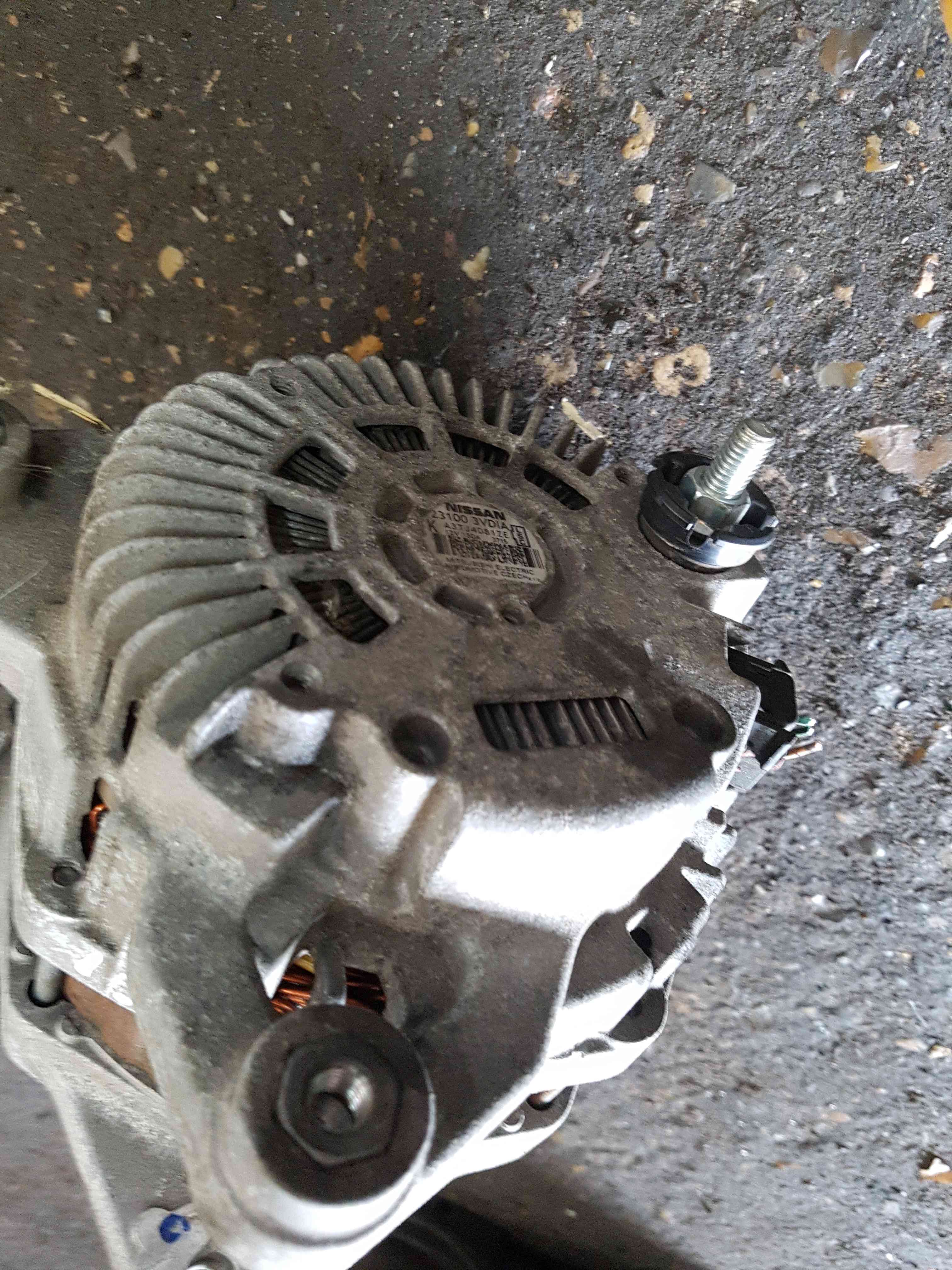 Thumb 2 Nissan Juke MK1 2010-2014 1.5 DCI Alternator 231003VDIA