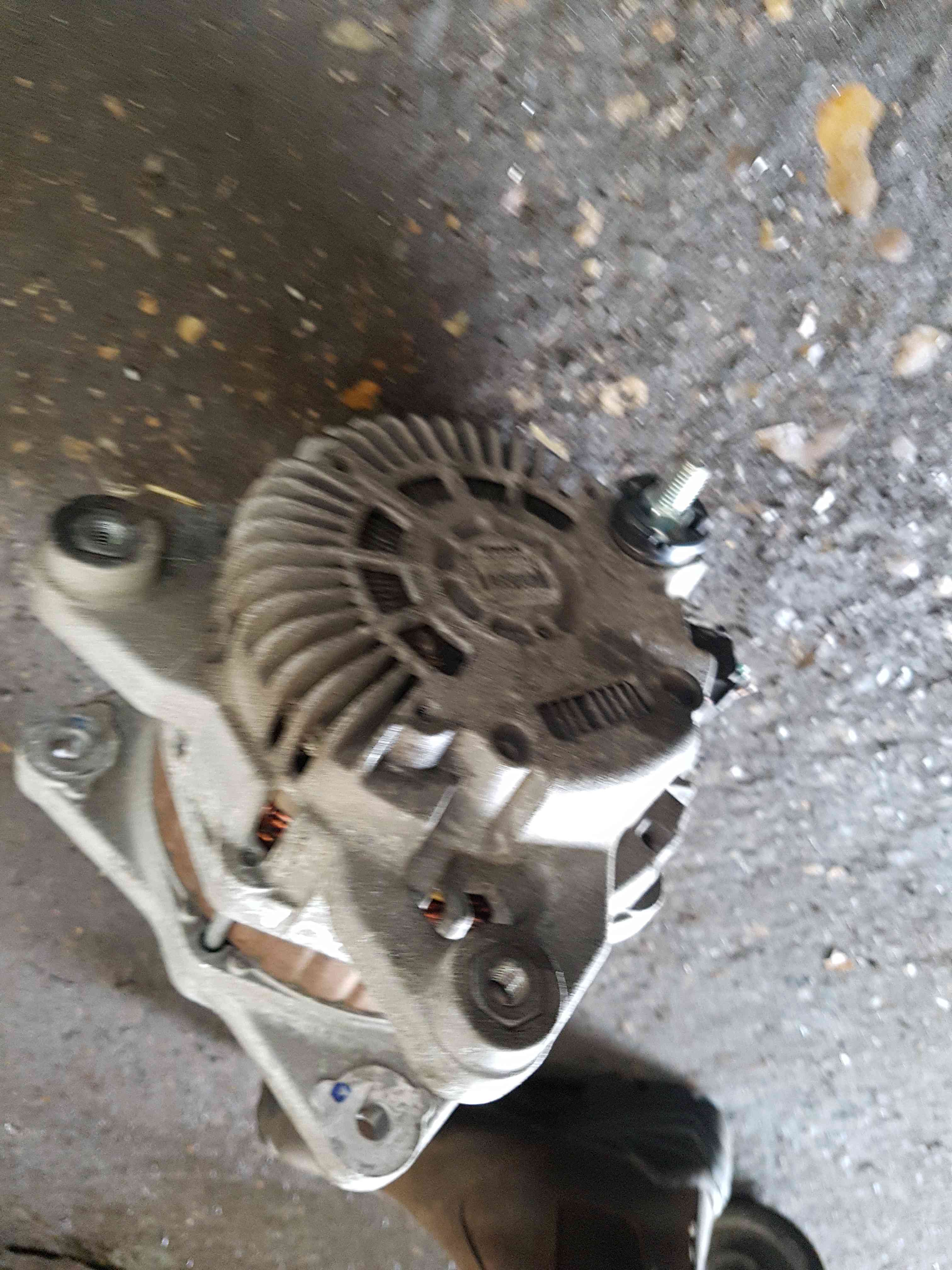 Thumb 3 Nissan Juke MK1 2010-2014 1.5 DCI Alternator 231003VDIA