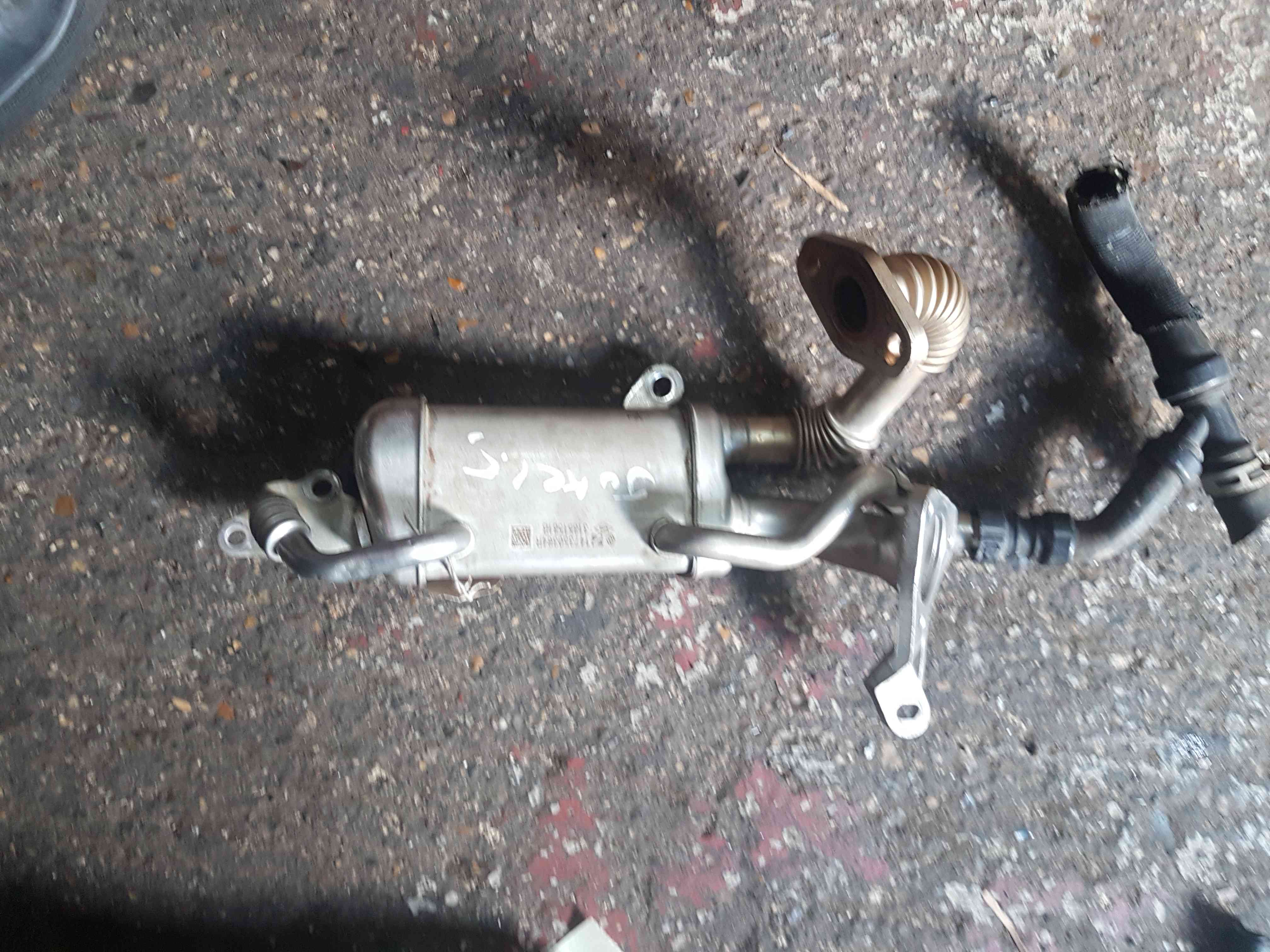 Thumb 7 Nissan Juke MK1 2010-2014 1.5 DCI Diesel EGR Valve Cooler 147350364R