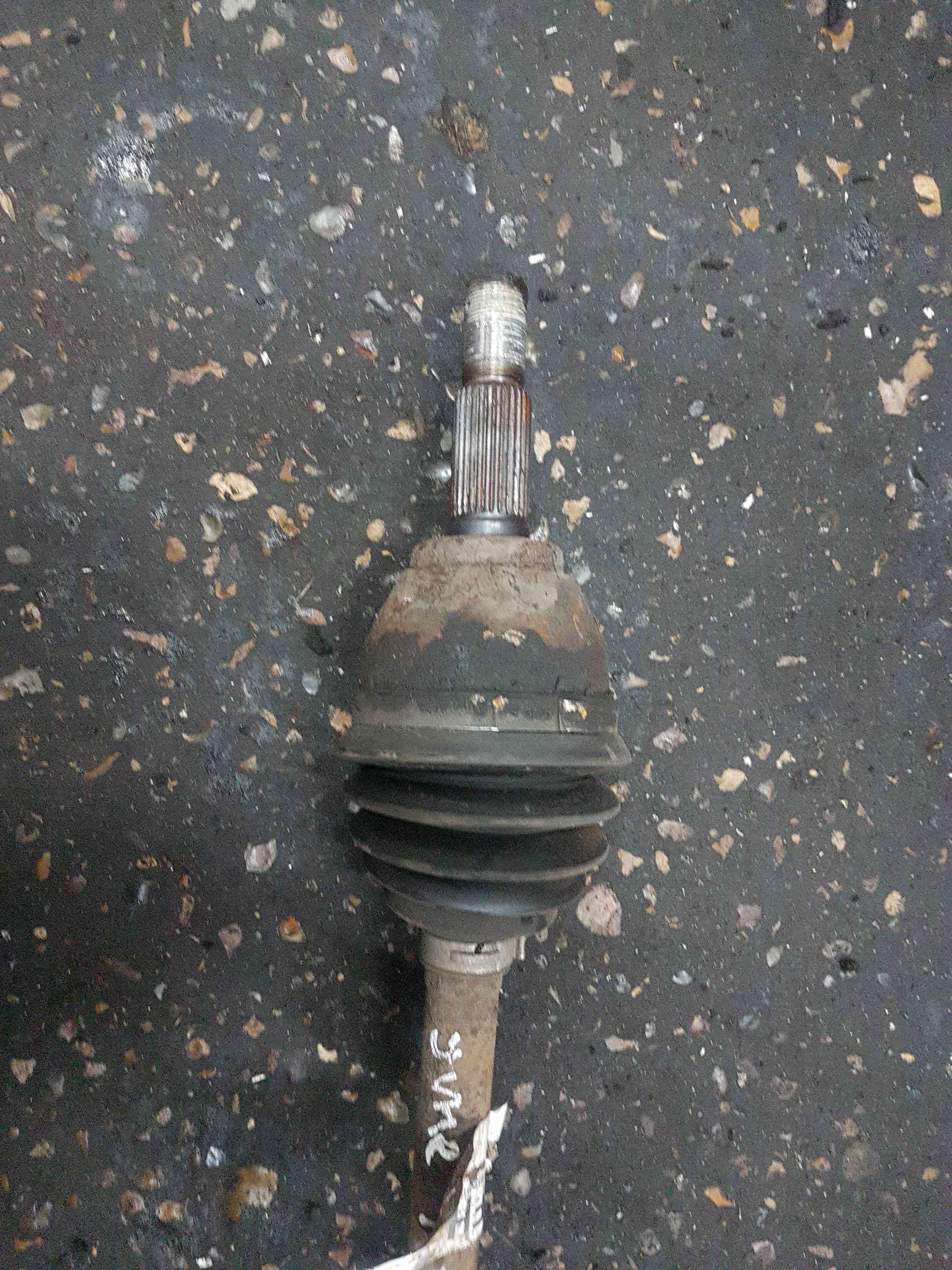 Thumb 3 Nissan Juke MK1 2010-2014 1.5 Diesel Passenger NSF Front Driveshaft
