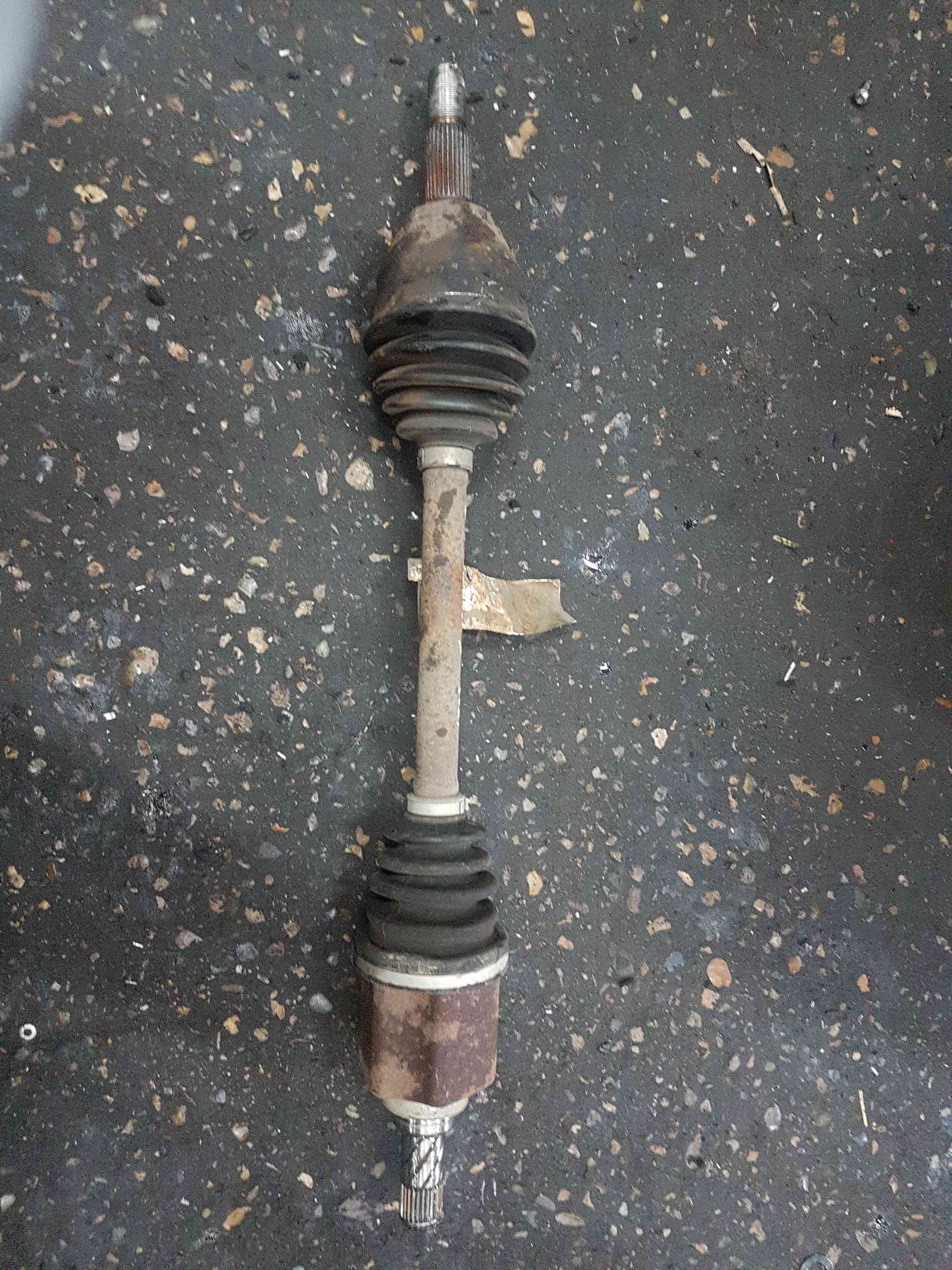 Thumb 7 Nissan Juke MK1 2010-2014 1.5 Diesel Passenger NSF Front Driveshaft