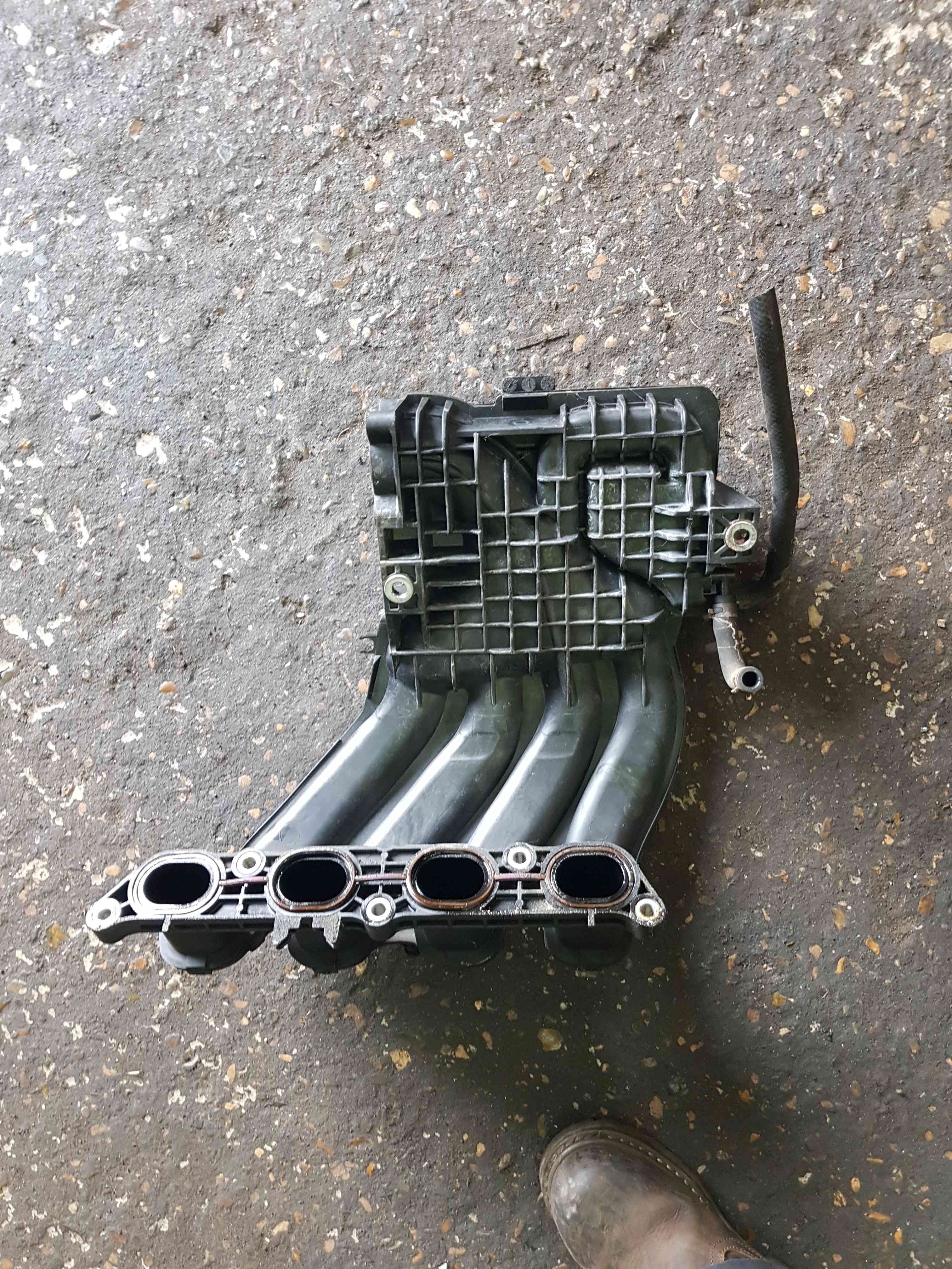 Thumb 4 Nissan Juke MK1 2010-2014 1.6 Petrol Inlet Manifold Mani Hr16De