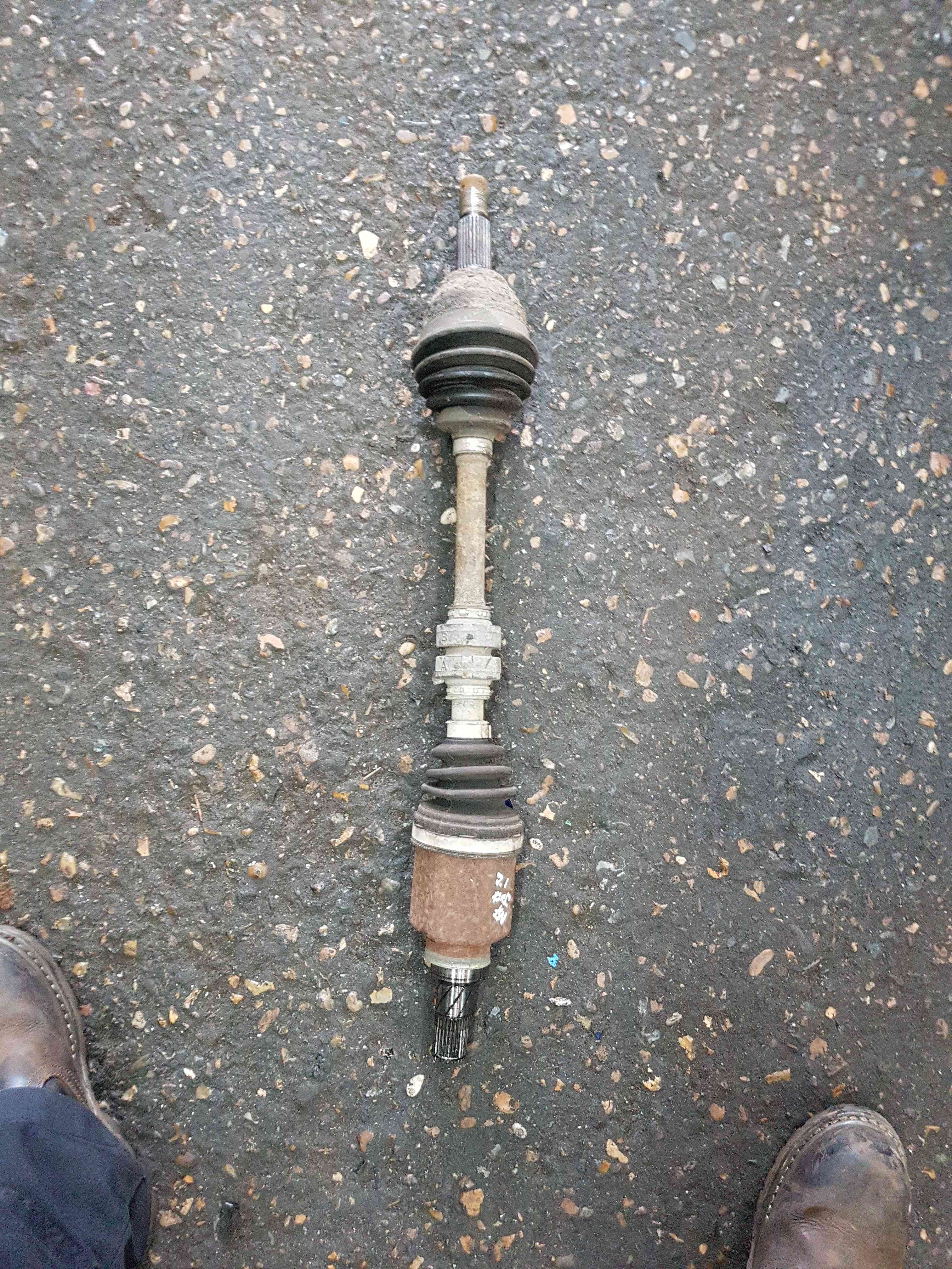 Thumb 5 Nissan Juke MK1 2010-2014 1.6 Petrol Passenger NSF Front Driveshaft