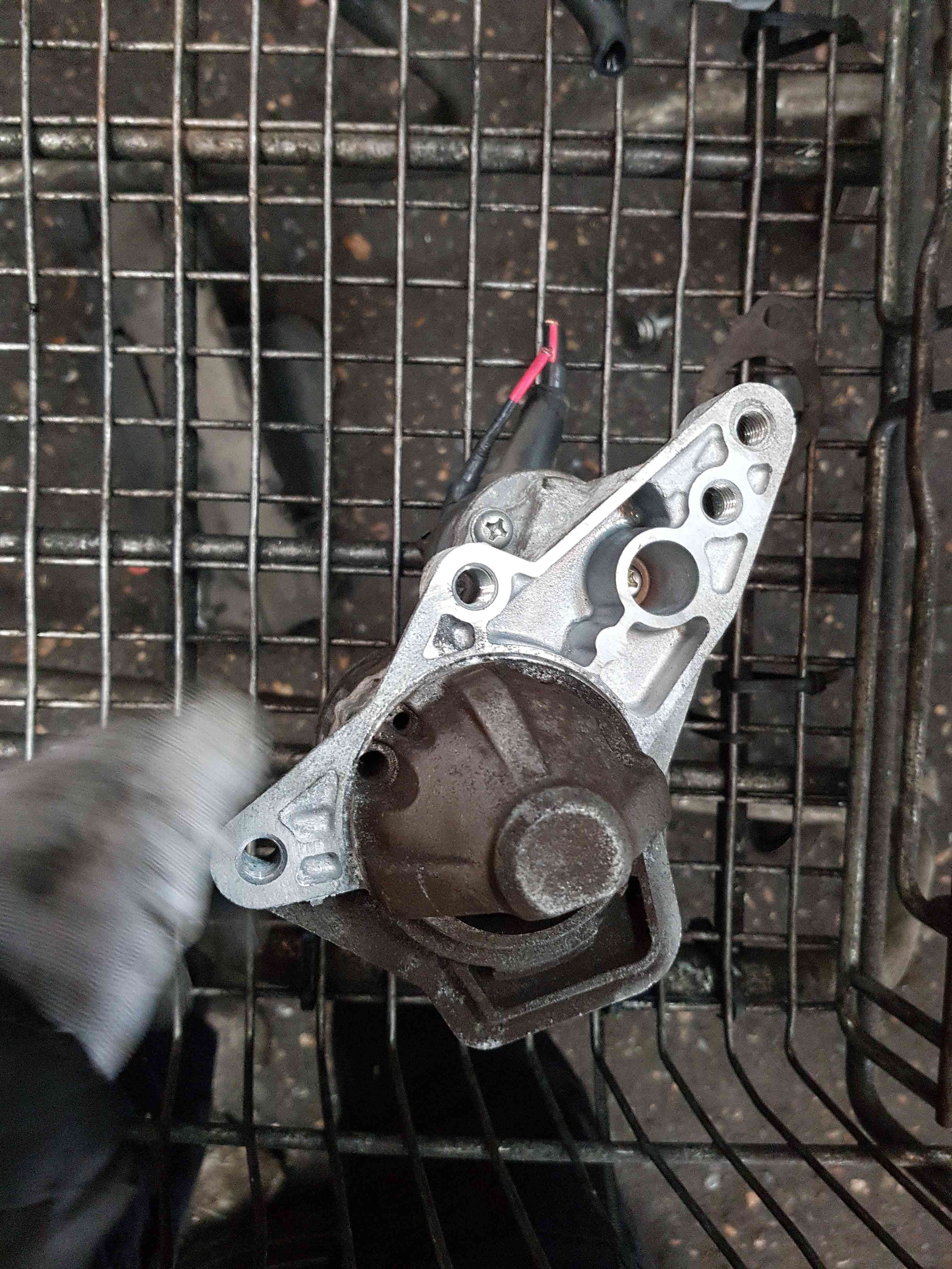 Thumb 4 Nissan Juke MK1 2010-2014 1.6 Petrol Starter Motor Hr16de 233001KA1B