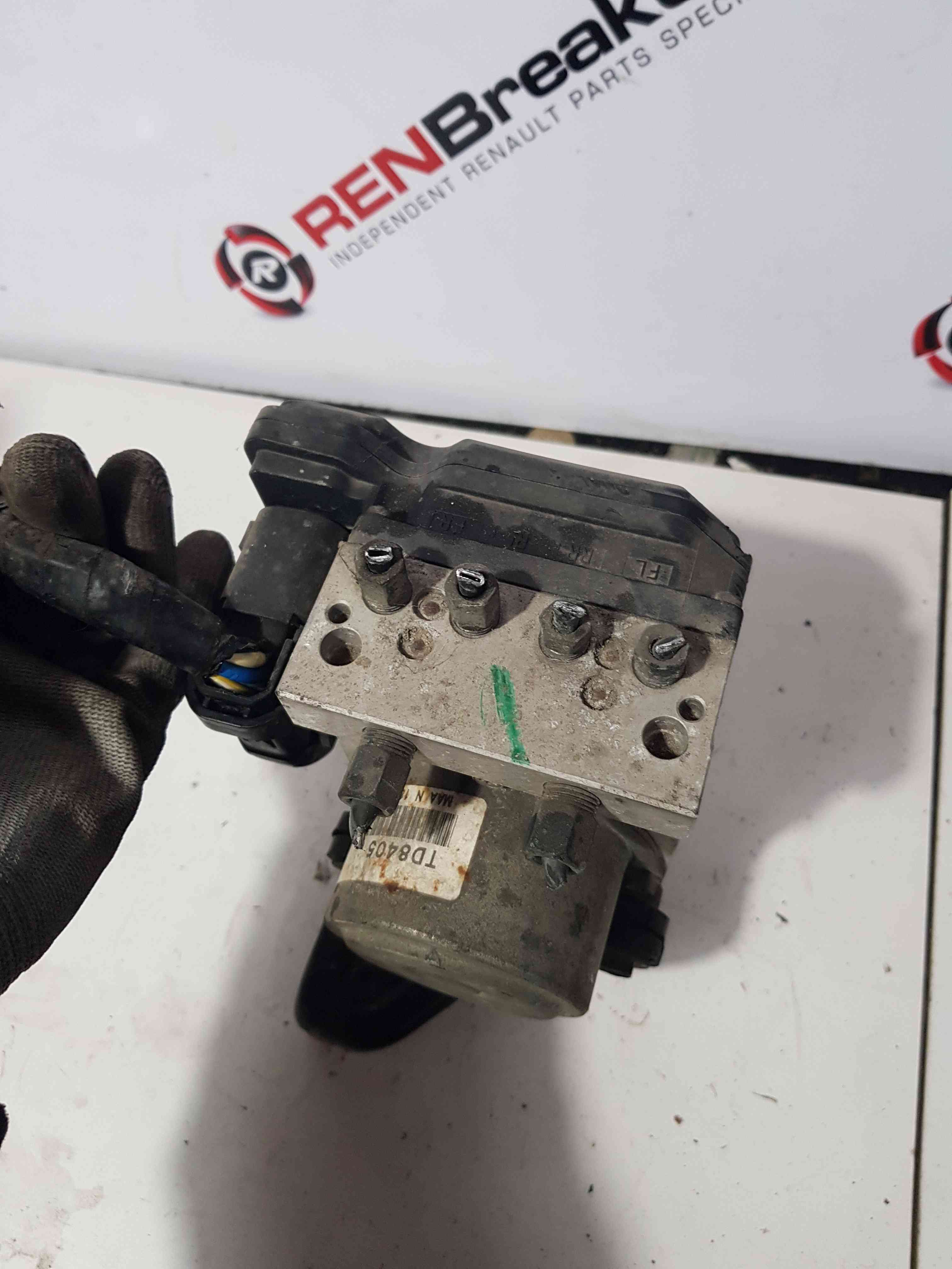 Thumb 6 Nissan Juke MK1 2010-2014 ABS Pump Unit 476601KK0A