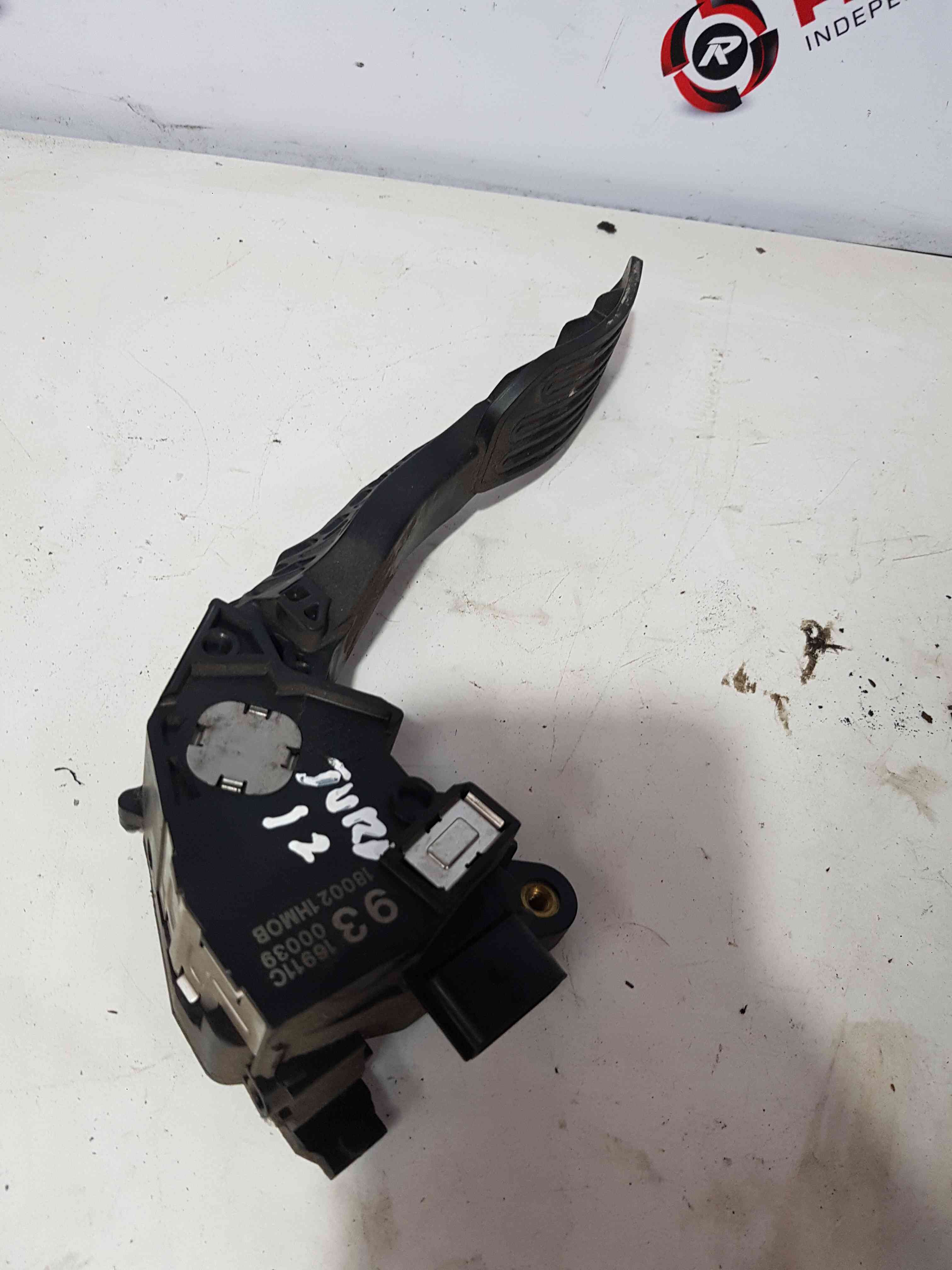 Thumb 3 Nissan Juke MK1 2010-2014 Accelerator Pedal Throttle 180021HM0B