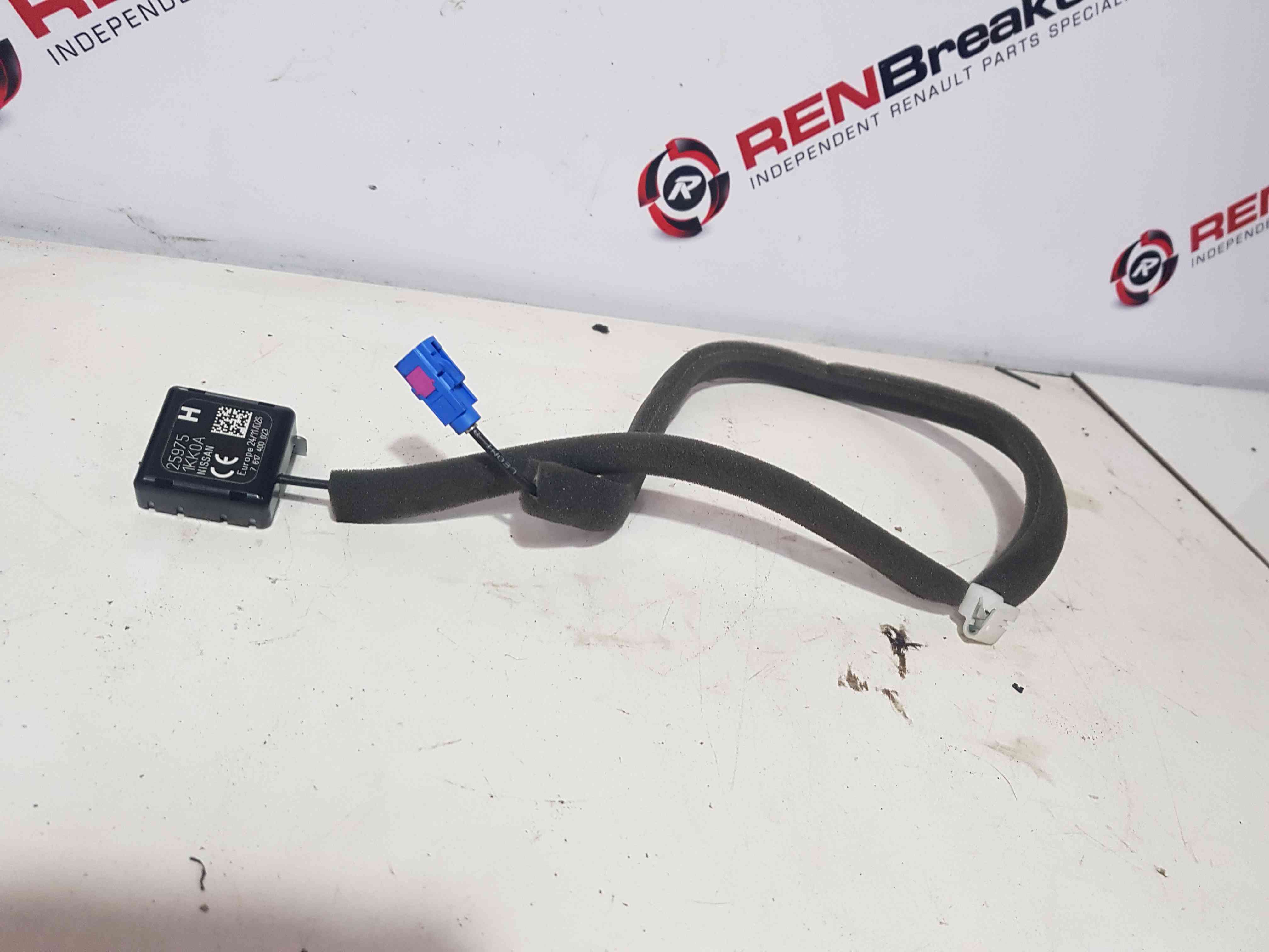 Thumb 5 Nissan Juke MK1 2010-2014 Aerial Antenna 259751Kk0a