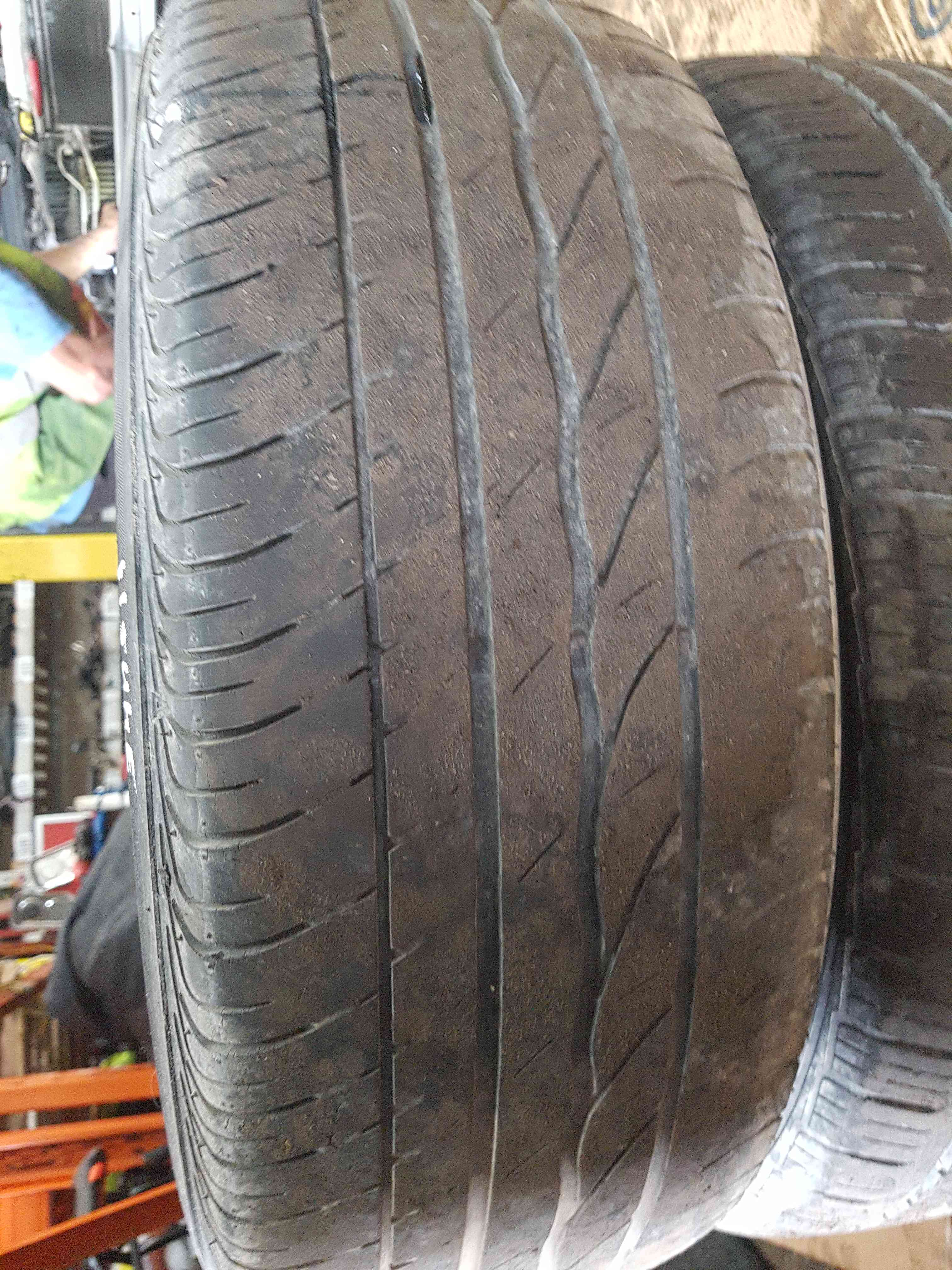 Thumb 10 Nissan Juke MK1 2010-2014 Alloy Wheel 17Inch 2/5 + Tyre 215 55 17 4Mm