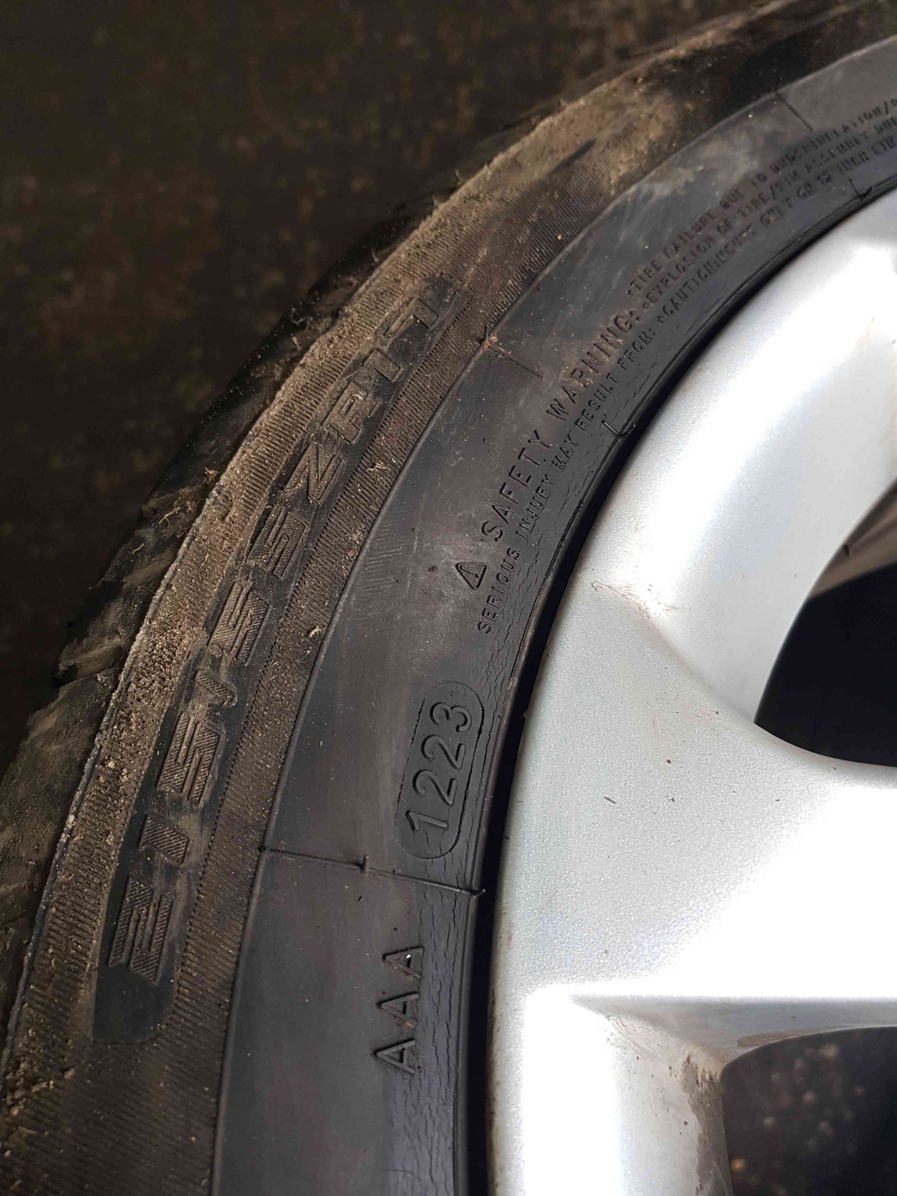 Thumb 9 Nissan Juke MK1 2010-2014 Alloy Wheel 17Inch 4/5 215 55 17 Tyre