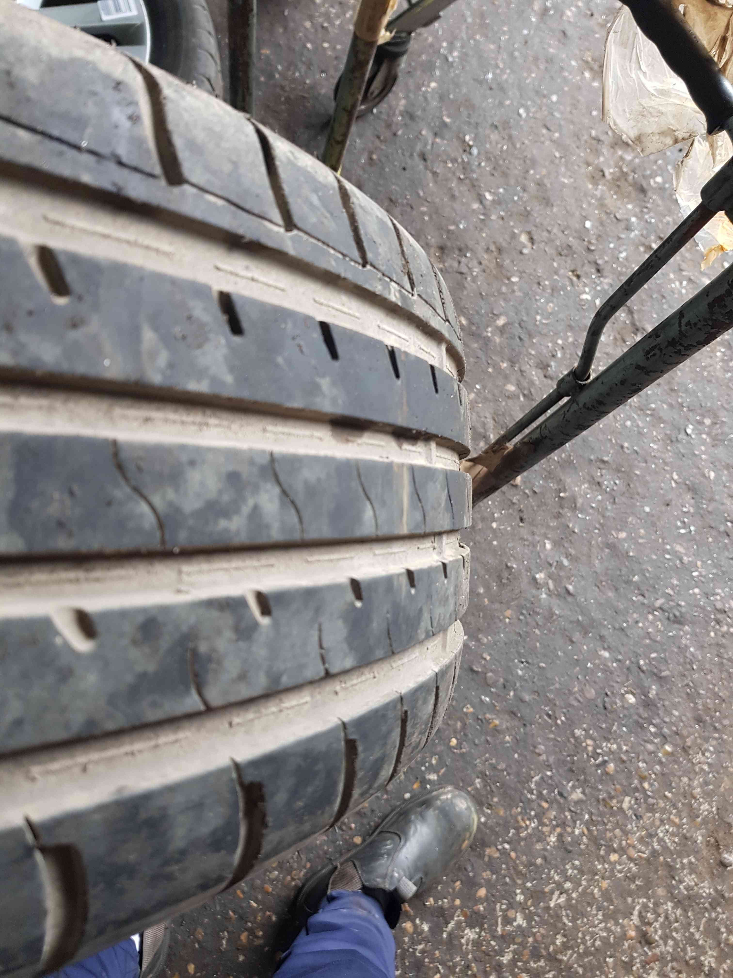 Thumb 10 Nissan Juke MK1 2010-2014 Alloy Wheel 17Inch 4/5 215 55 17 Tyre