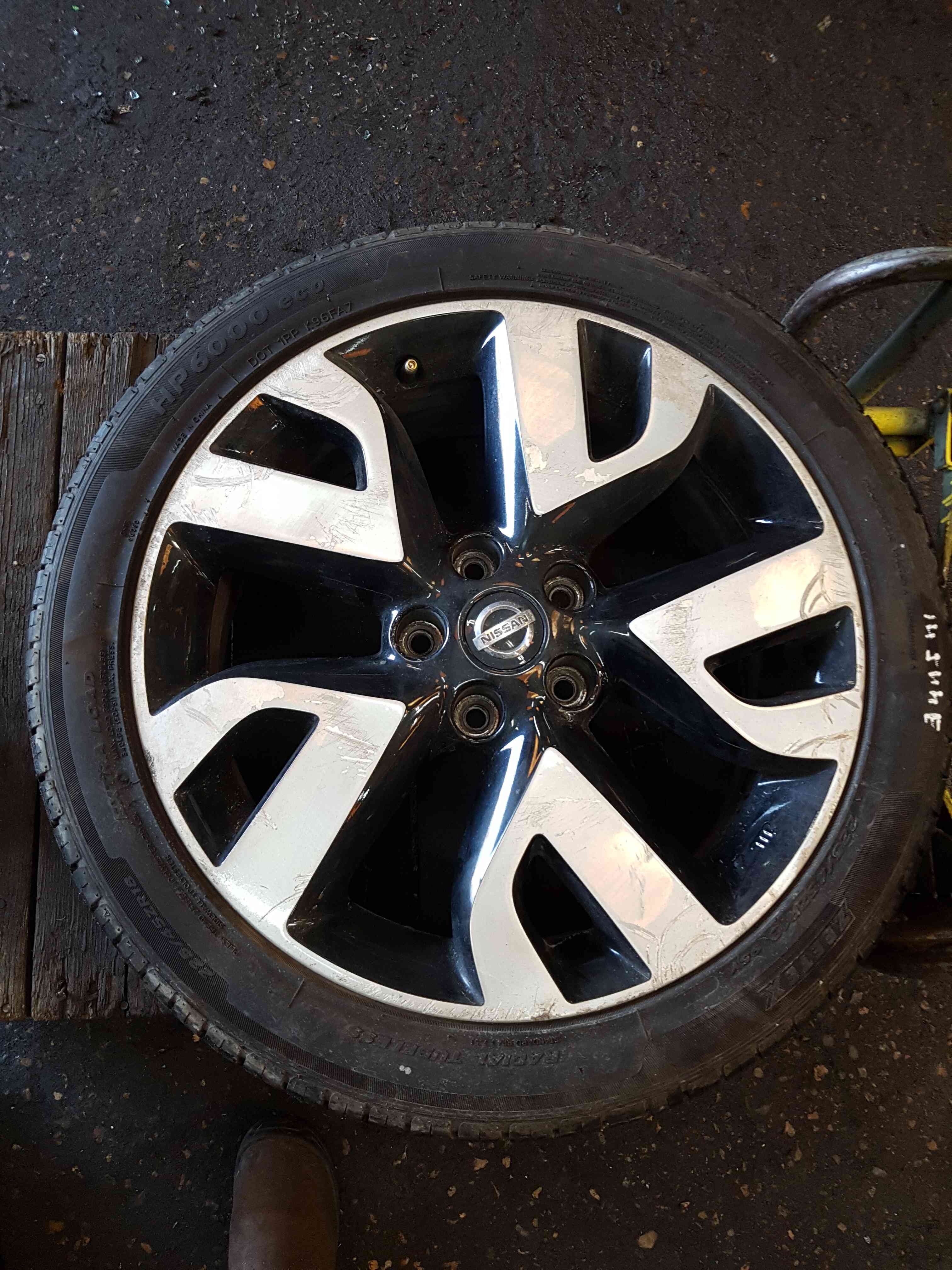 Thumb 3 Nissan Juke MK1 2010-2014 Alloy Wheel 17Inch 4/5 225 45 18 6Mm 403008X80A