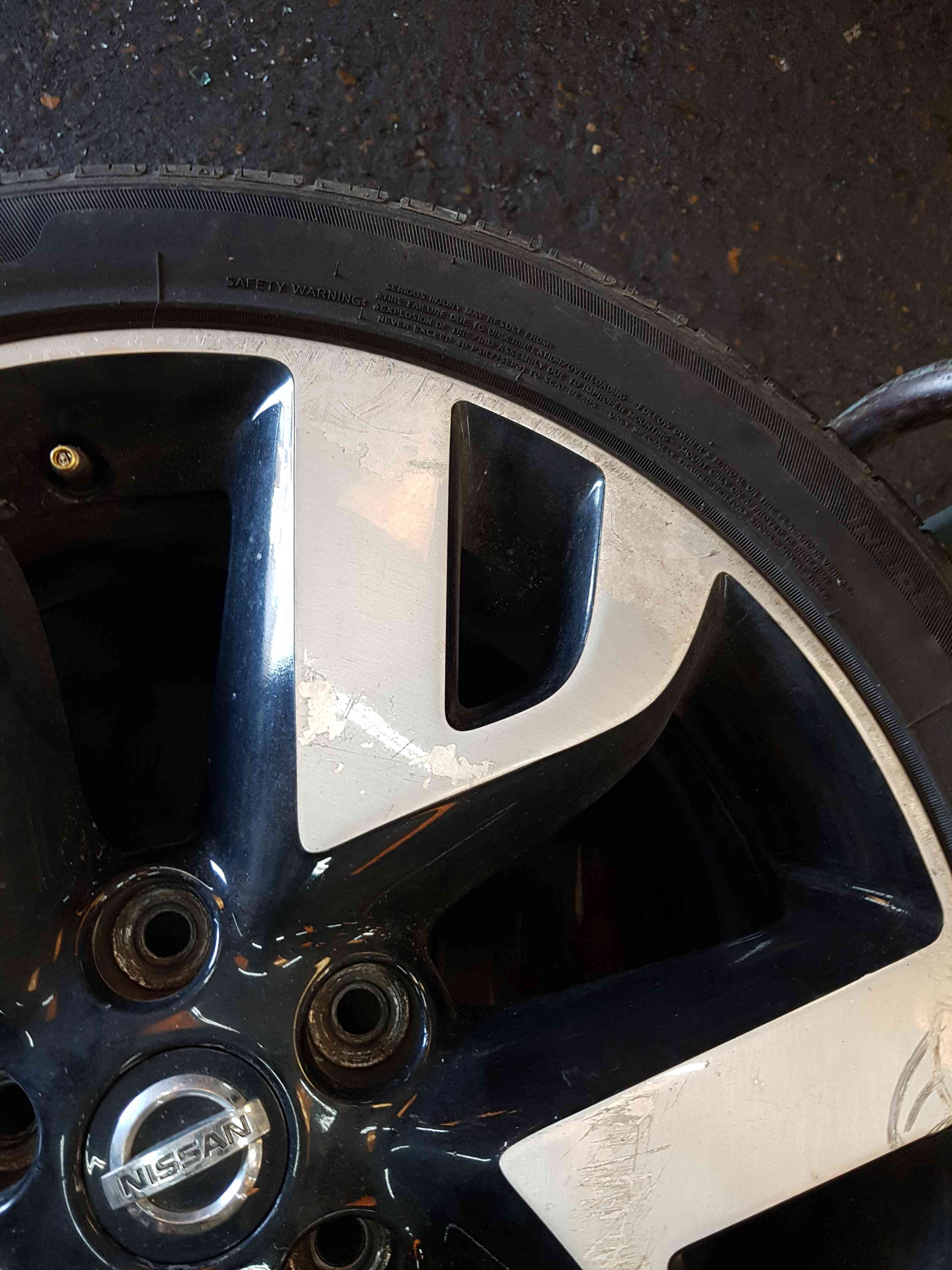 Thumb 7 Nissan Juke MK1 2010-2014 Alloy Wheel 17Inch 4/5 225 45 18 6Mm 403008X80A