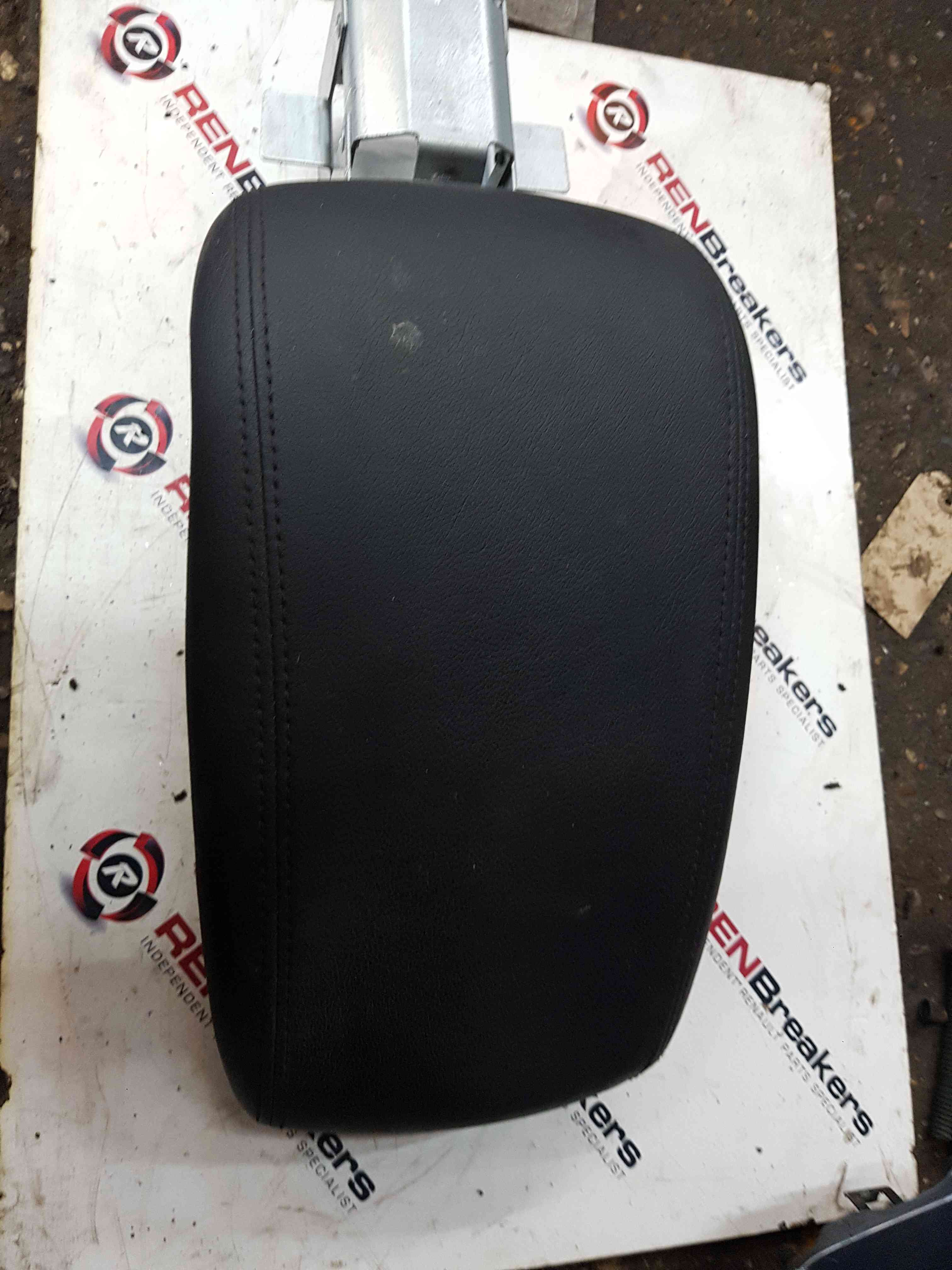 Thumb 3 Nissan Juke MK1 2010-2014 Centre Console Leather ARM Rest