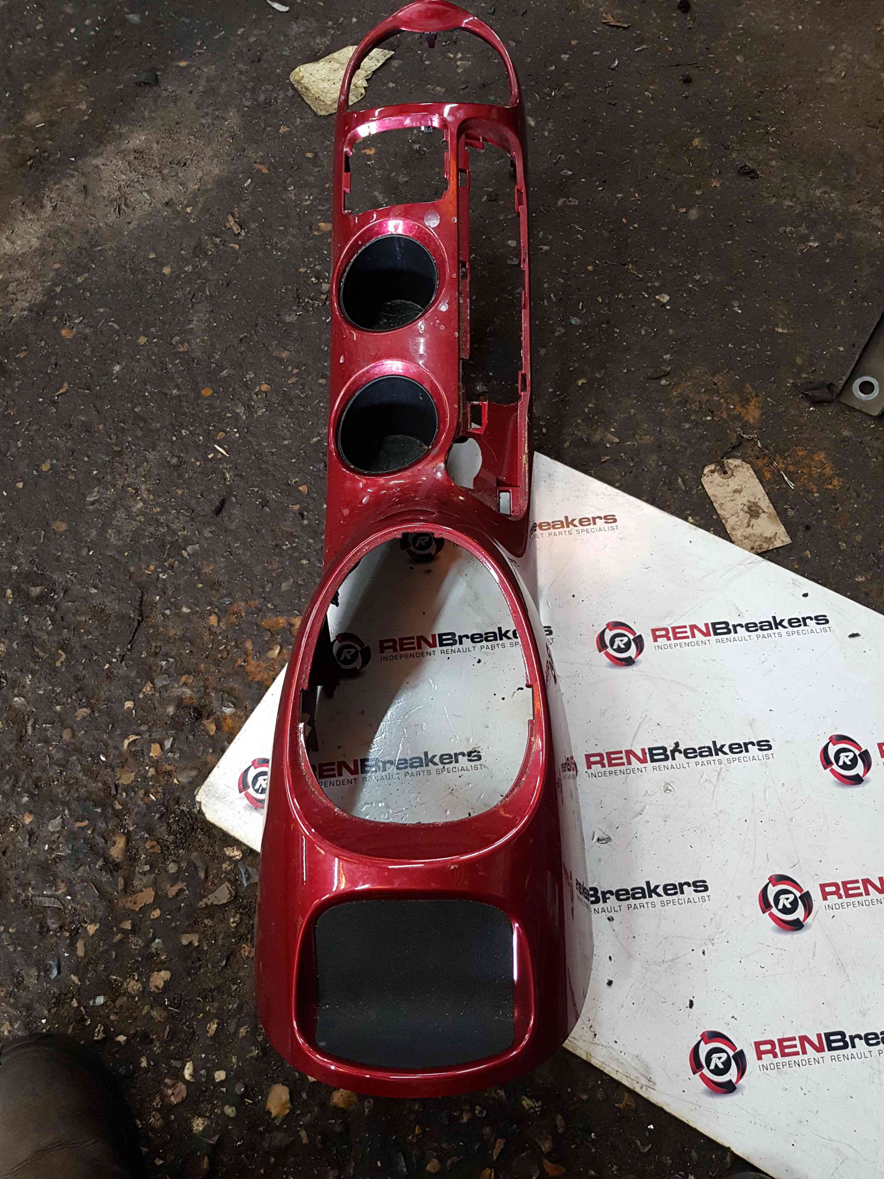Thumb 3 Nissan Juke MK1 2010-2014 Centre Console Trim CUP Holders 9692100A53 RED