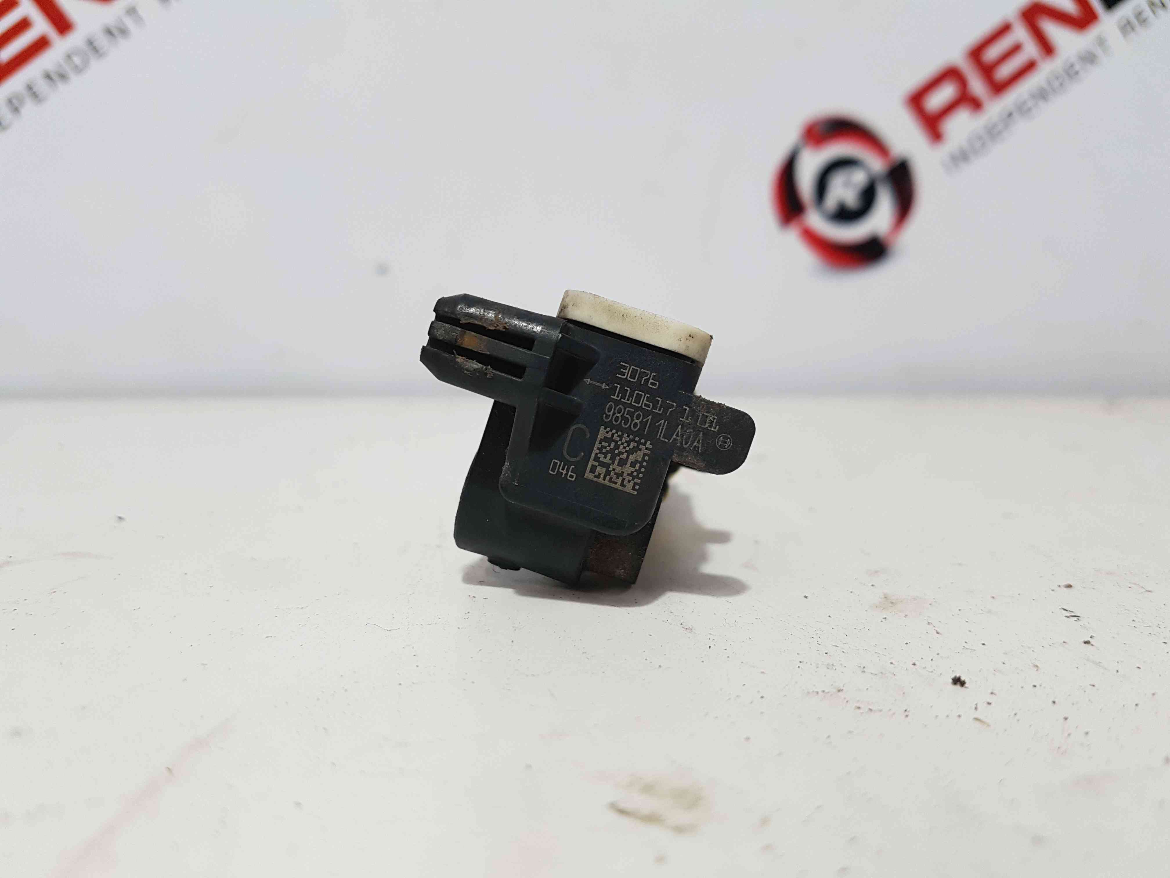 Thumb 3 Nissan Juke MK1 2010-2014 Crash Airbag Sensor Impact 985811La0a