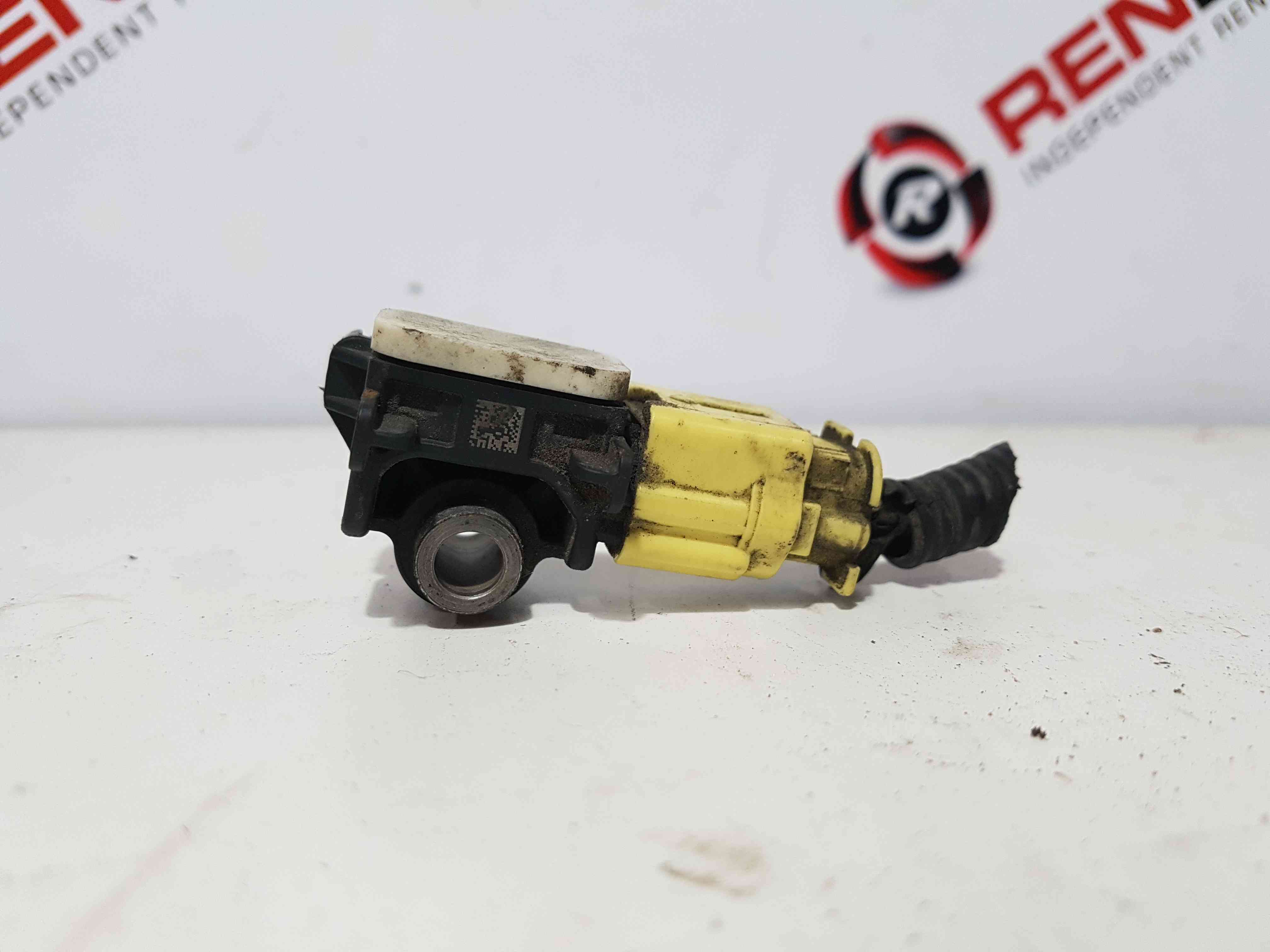 Thumb 6 Nissan Juke MK1 2010-2014 Crash Airbag Sensor Impact 985811La0a