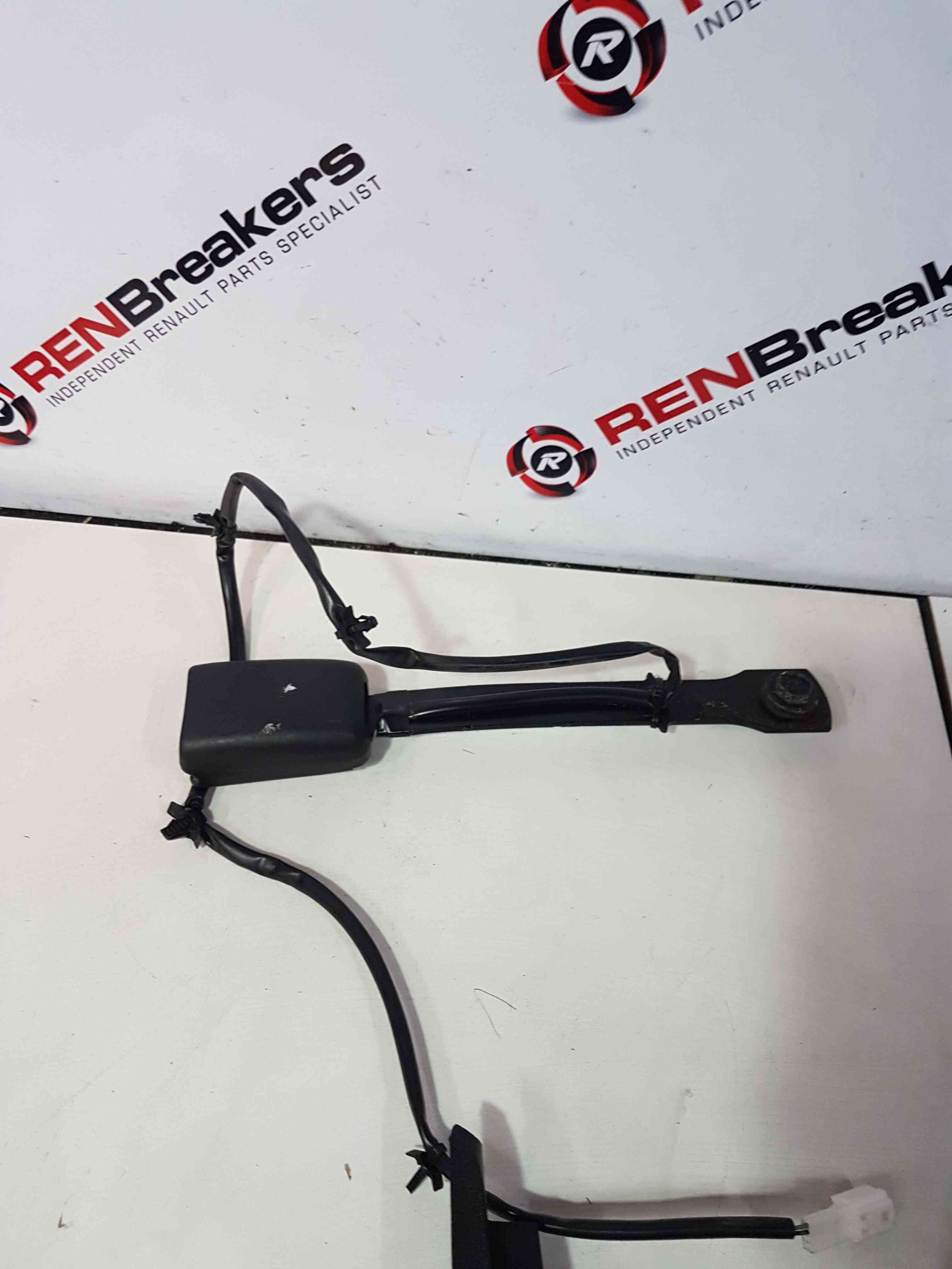 Thumb 6 Nissan Juke MK1 2010-2014 Drivers OSF Front Seat Belt Buckle Anchor Clip