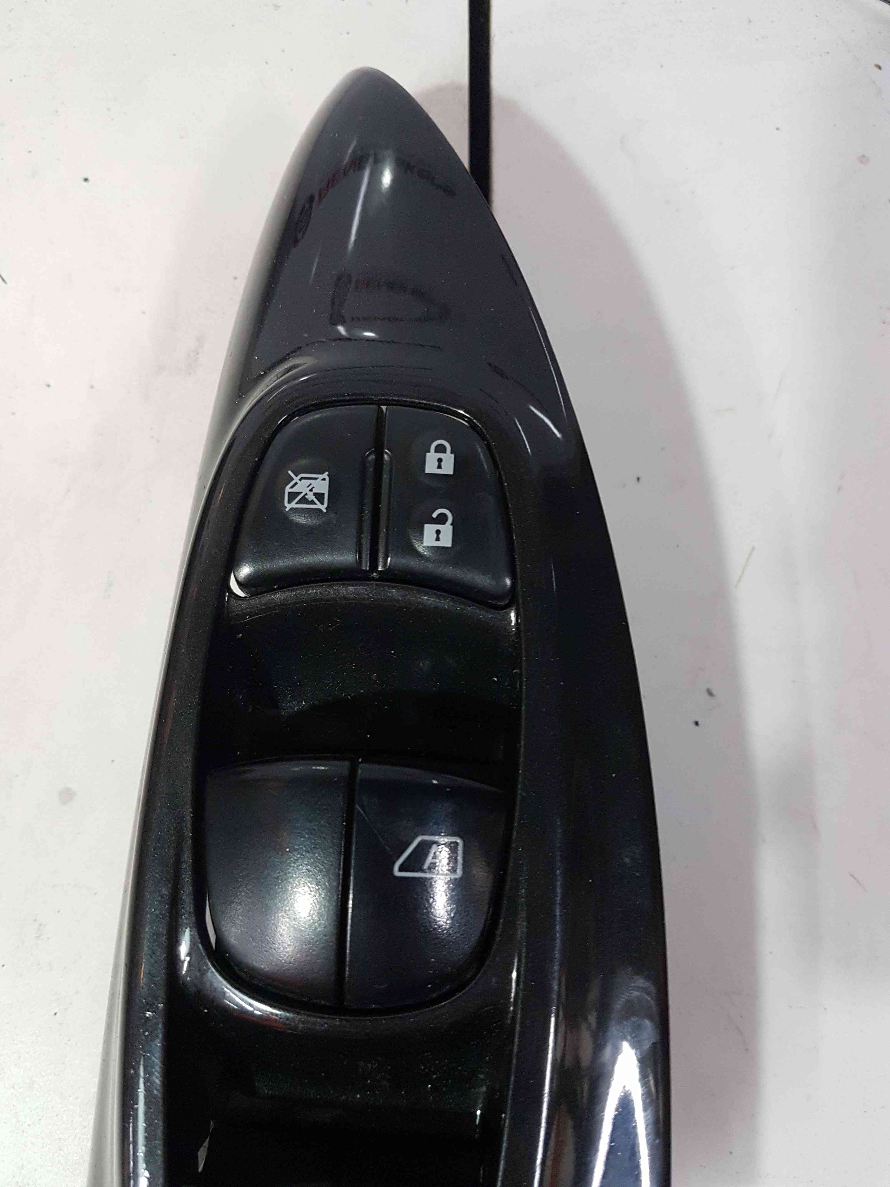 Thumb 2 Nissan Juke MK1 2010-2014 Drivers OSF Front Window Switch Panel 254011Kk0a